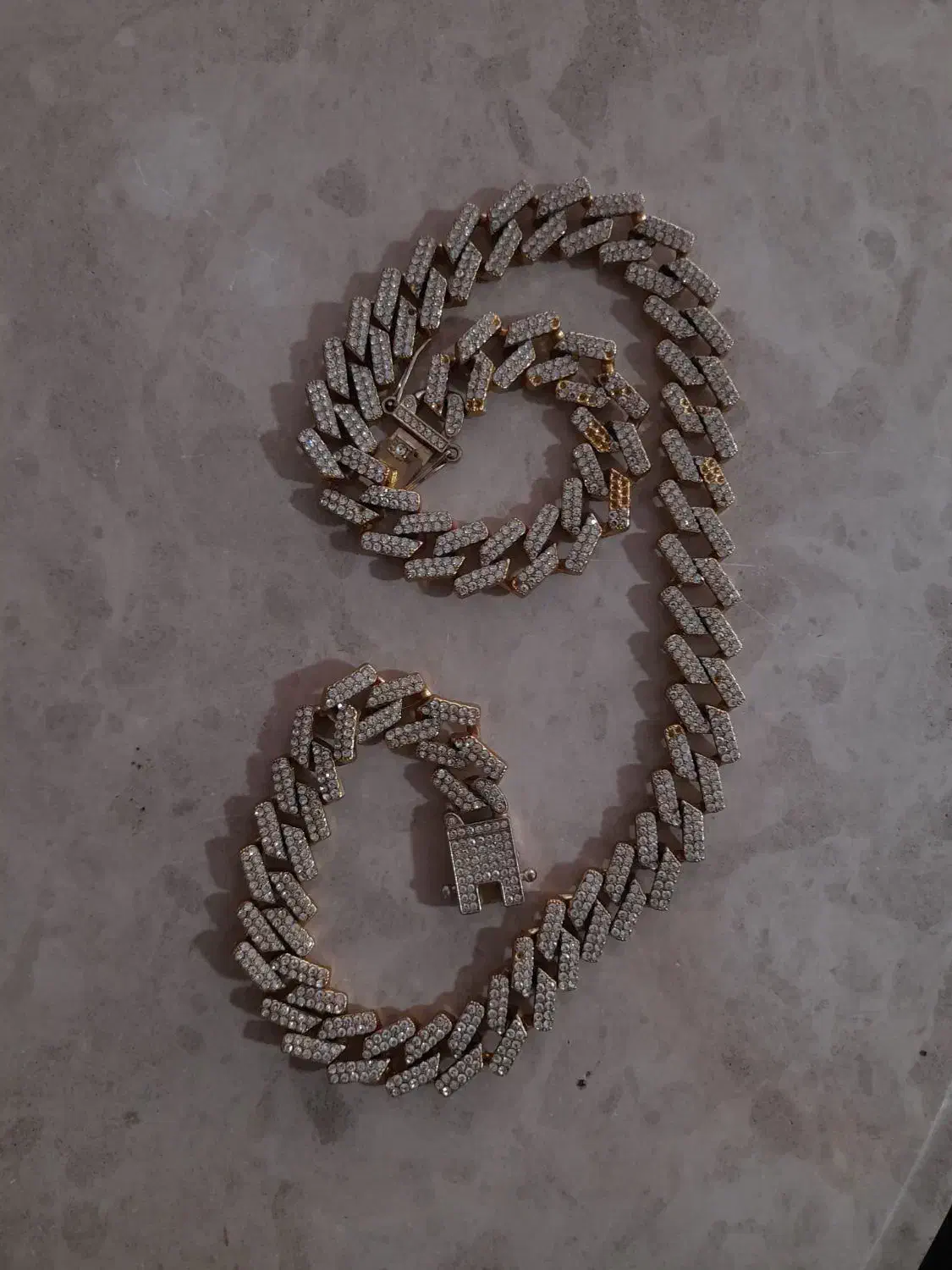 گردنبند فول نگین طلایی در حد نو|بدلیجات|ارومیه, |دیوار