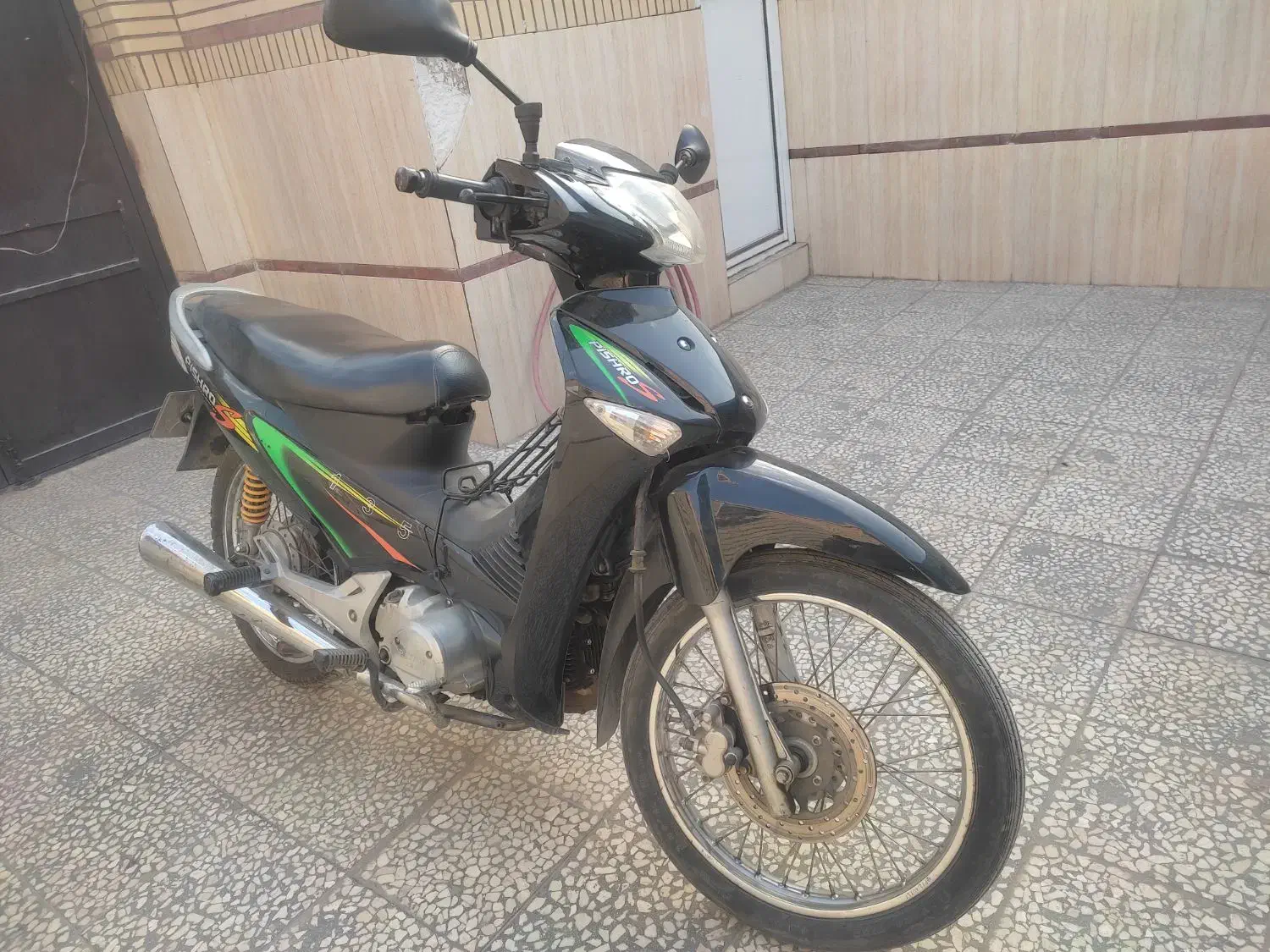 موتور بی کلاج ۱۲۵ پیشرو|موتورسیکلت|کاشان, فاز ۲ ناجی آباد|دیوار