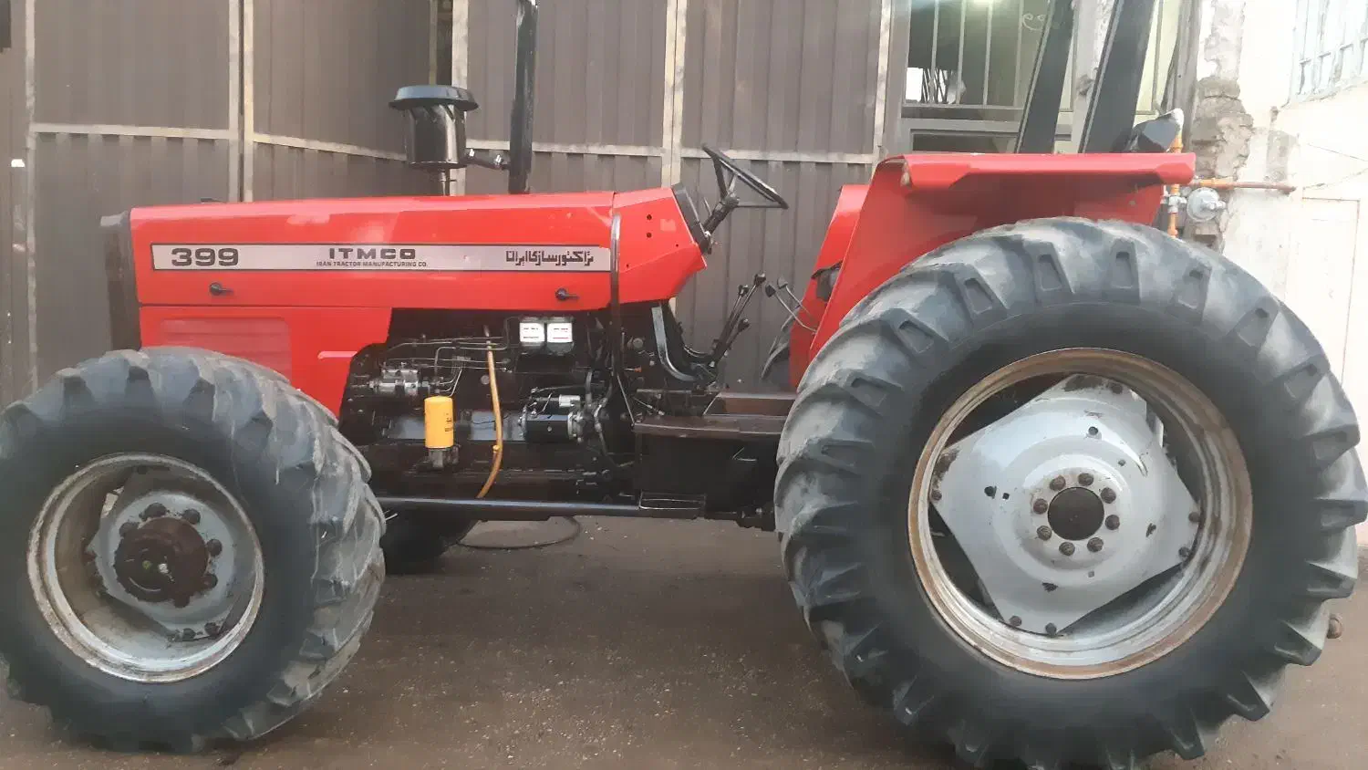 تراکتور مدل ۸۴ جفت|خودرو سنگین|فاضل آباد, |دیوار