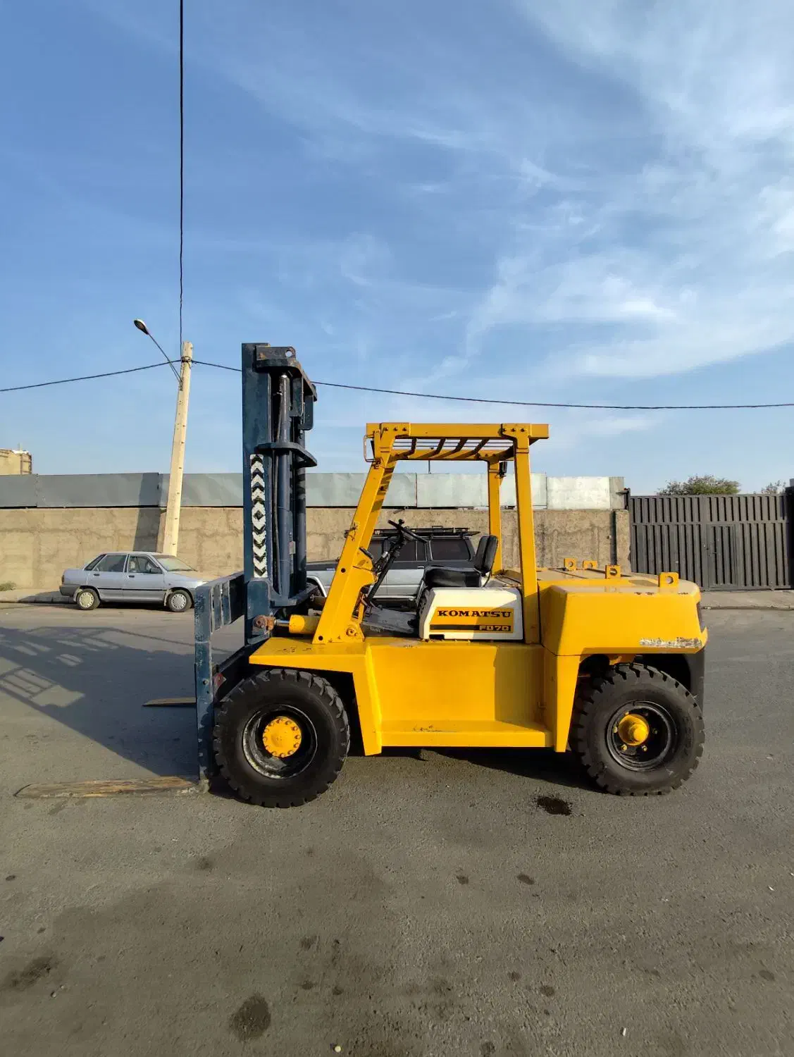 لیفتراک کوماتسو 7تن خط 5 سری جدید دکل بلند|خودرو سنگین|تهران, شهرک فردوس (حسینی)|دیوار