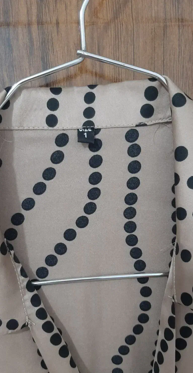 شومیز|لباس|گلستان (تهران), |دیوار