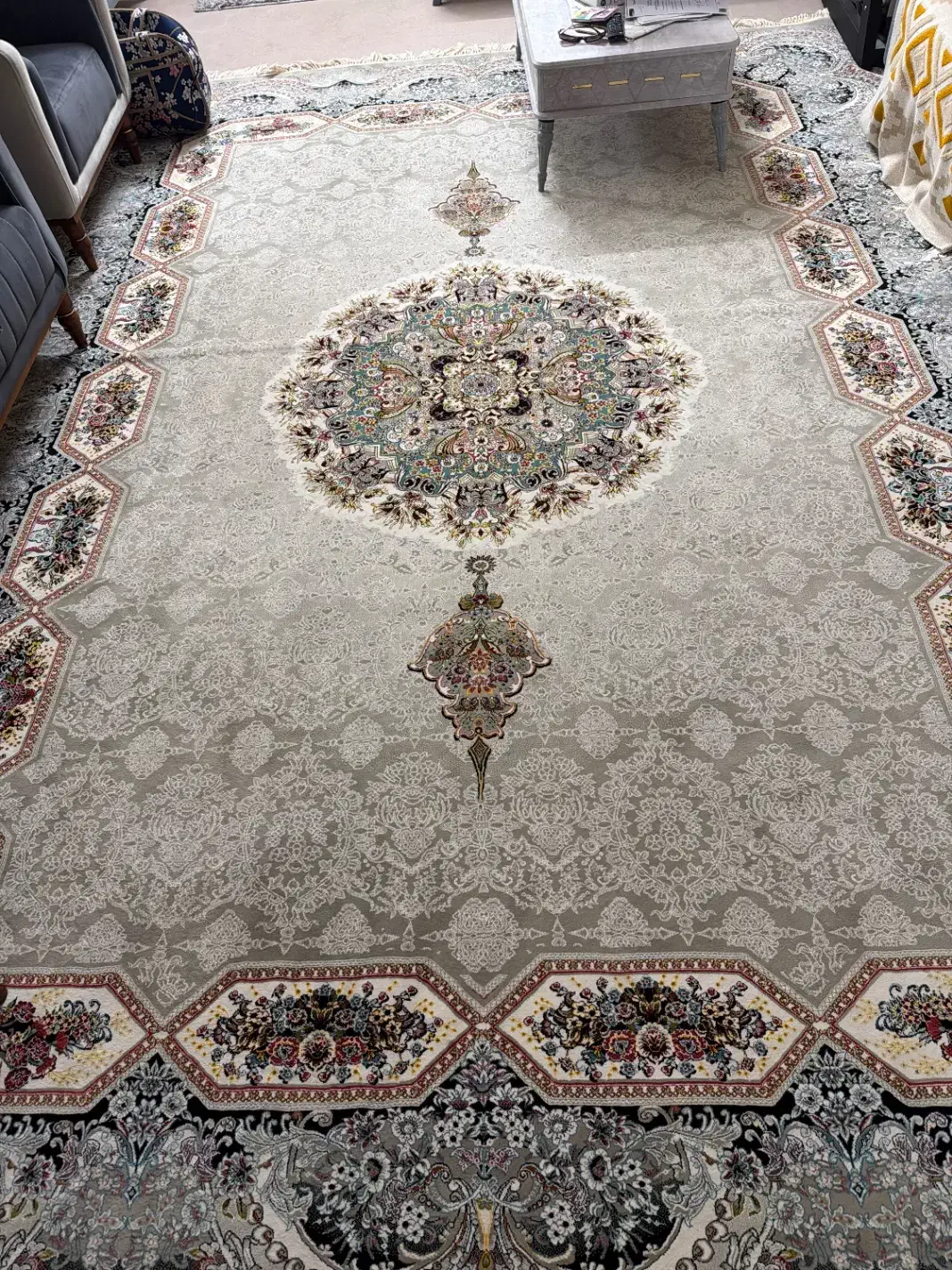 یک عددفرش ۱۲متری ۷۰۰شانه درحد نو|فرش|علی‌آباد کتول, |دیوار