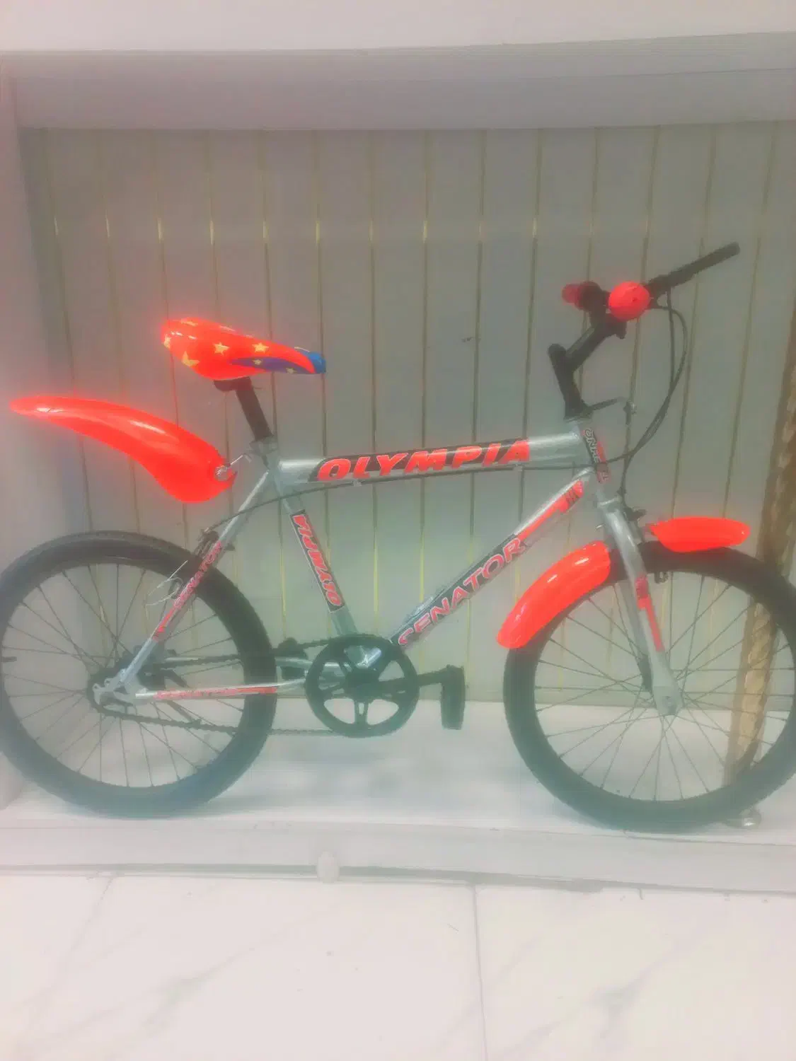 دوچرخه ۲۰ ساده تمیز تمیز سالم بدونه هیچ عیبی|دوچرخه، اسکیت، اسکوتر|قم, شاه ابراهیم|دیوار