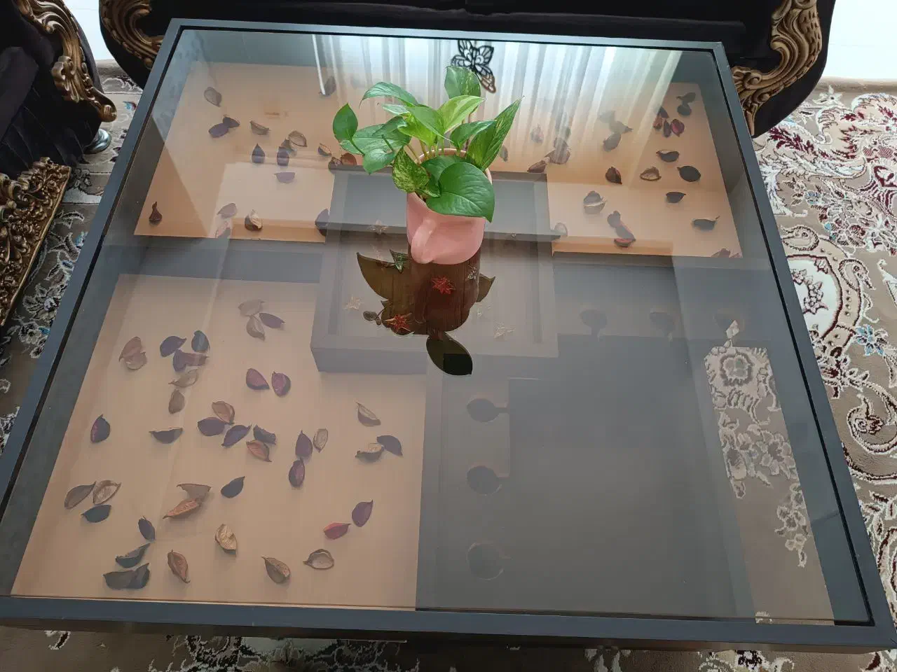 میز ۴تیکه رنگ قهوه ای|مبلمان خانگی و میز عسلی|گلبهار, شهر جدید گلبهار|دیوار