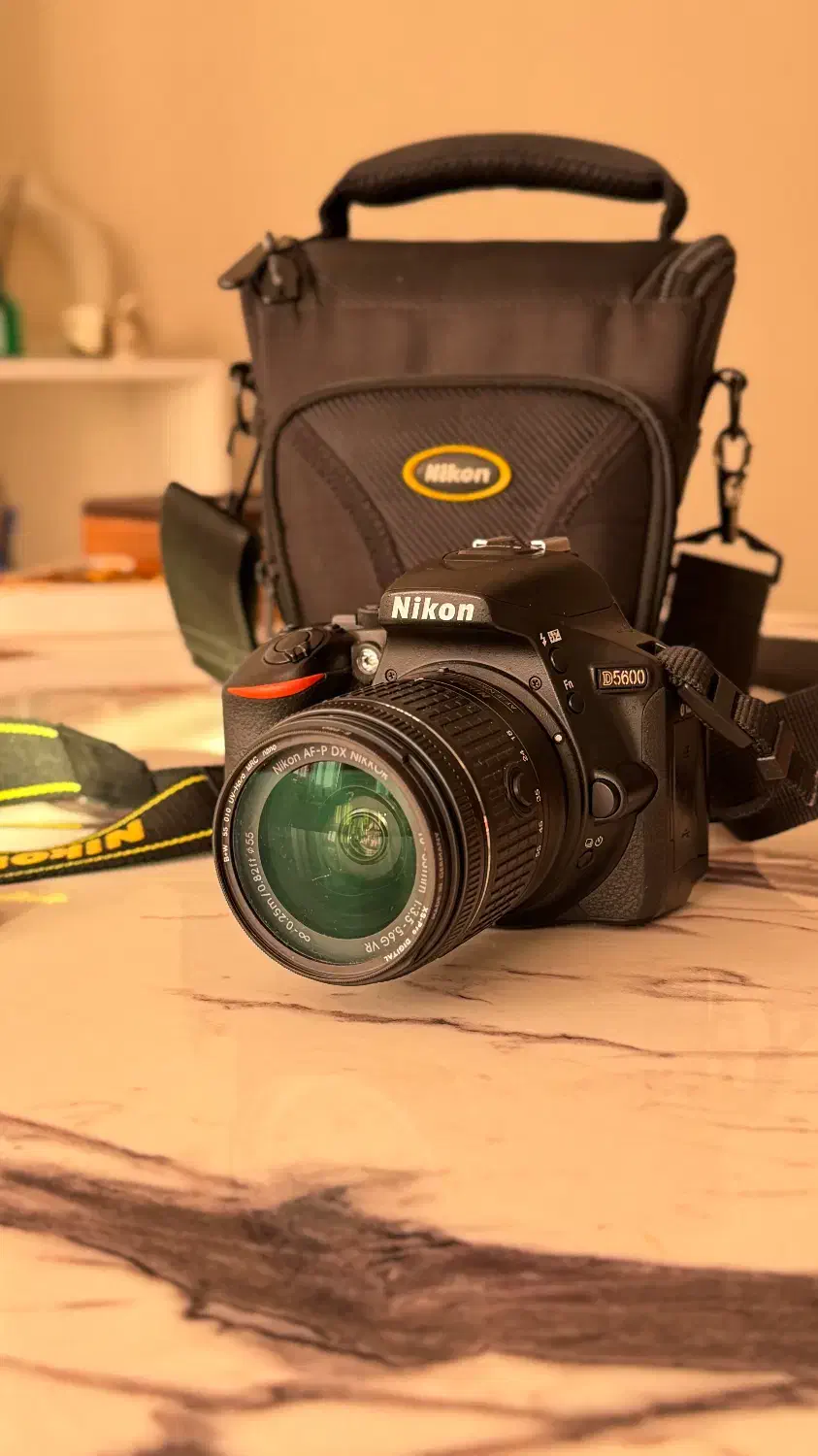 فروش دوربین d5600 nikon|دوربین عکاسی و فیلم‌برداری|تهران, خواجه نصیر طوسی|دیوار