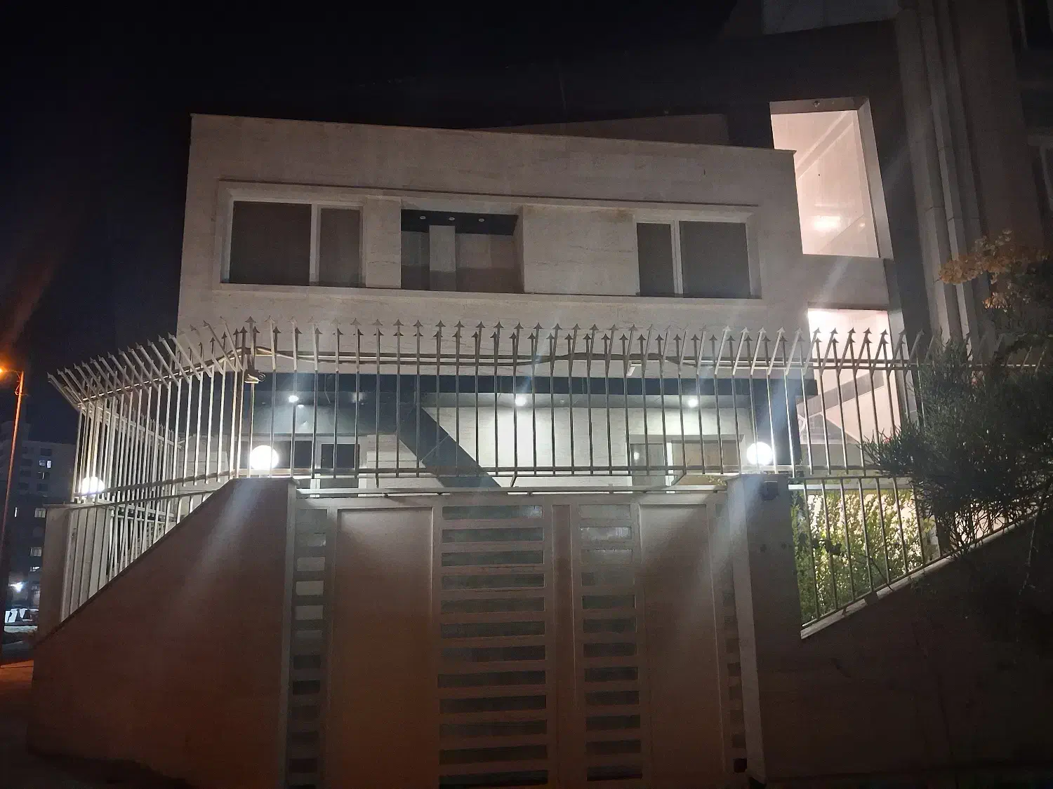 واحد ۶۵متری طبقه اول یکخواب مسترنریمان سنبل|اجارهٔ آپارتمان|قشم, |دیوار