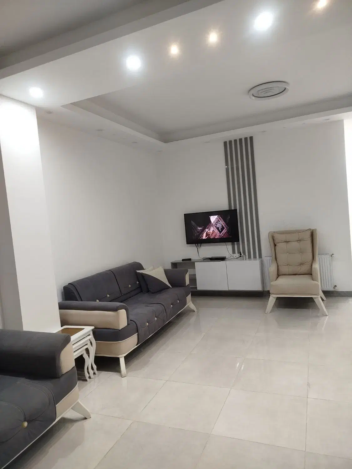 مبل راحتی|مبلمان خانگی و میز عسلی|دهگلان, |دیوار