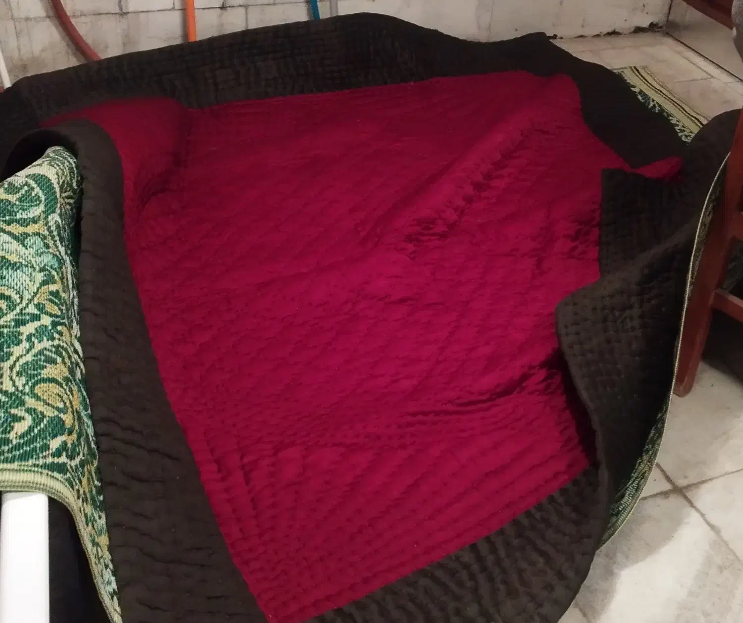 لحاف درجه یک استفاده نشده|رختخواب، بالش، پتو|سنندج, |دیوار