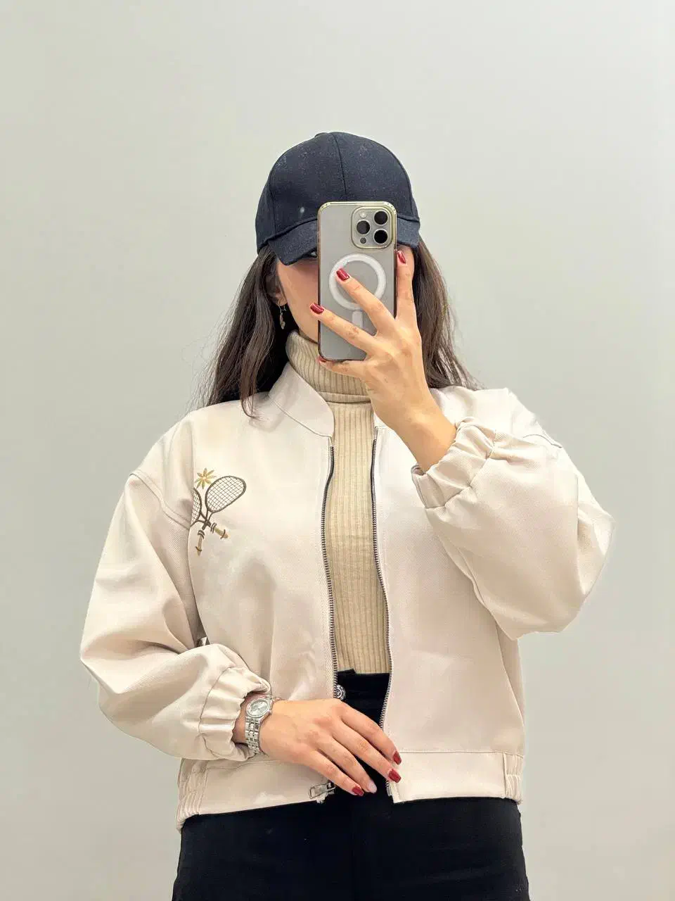 بامبر گلدوزی|لباس|قرچک, شهرک طلائیه|دیوار