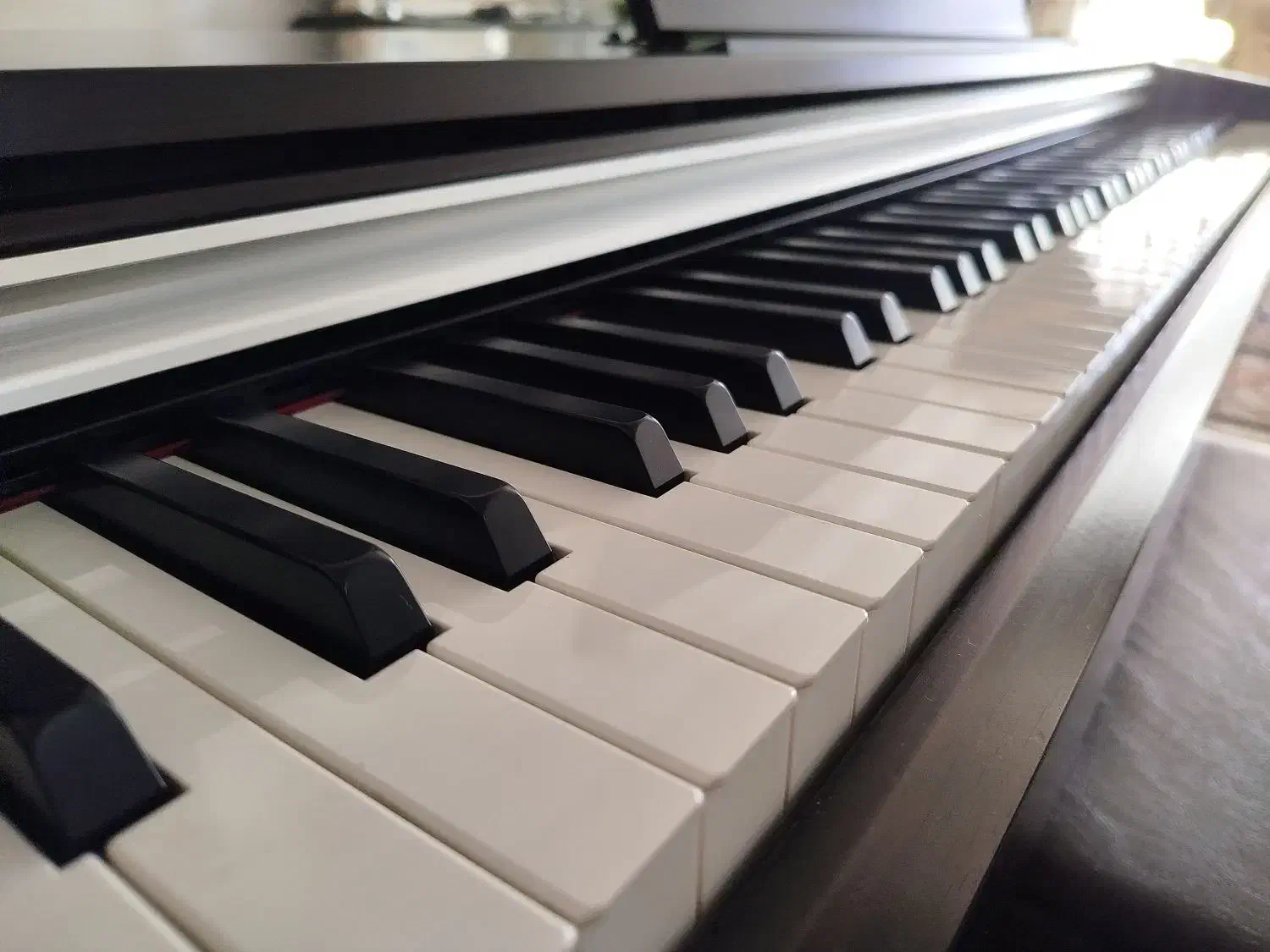 پیانو برقی یاماها ydp142 اصلی دیجیتال|پیانو، کیبورد، آکاردئون|تهران, منیریه|دیوار