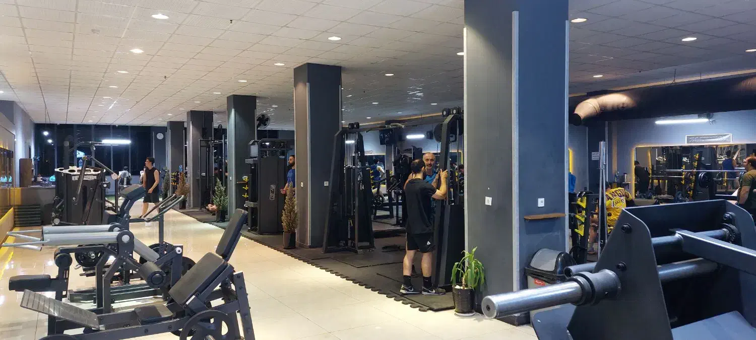 منشی باشگاه بدنسازی آقایان|استخدام اداری و مدیریت|کرج, اصفهانیها|دیوار