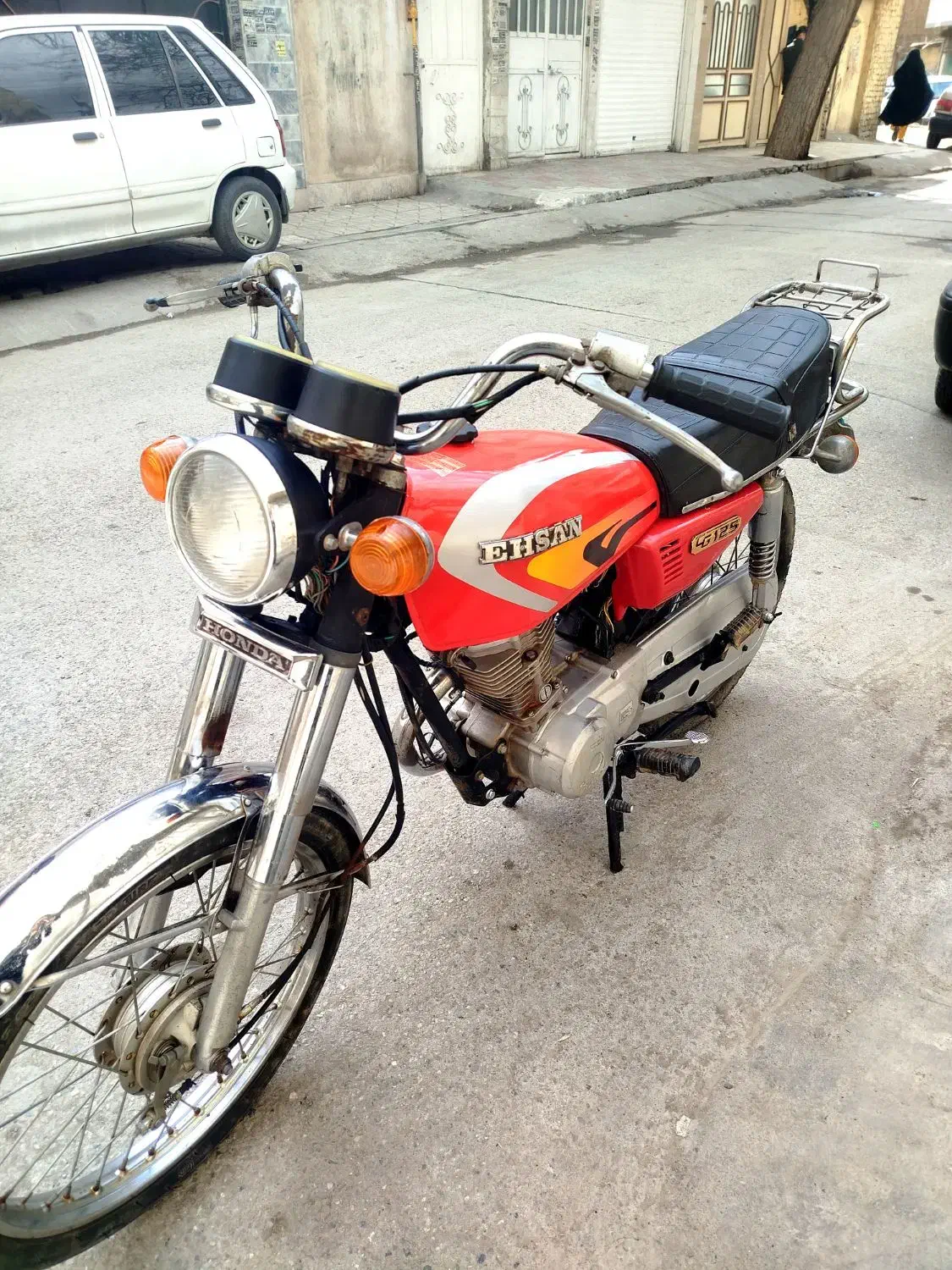 هندا ۱۲۵ مدل۸۶ پلاک  ملی|موتورسیکلت|مشهد, شهید قربانی|دیوار