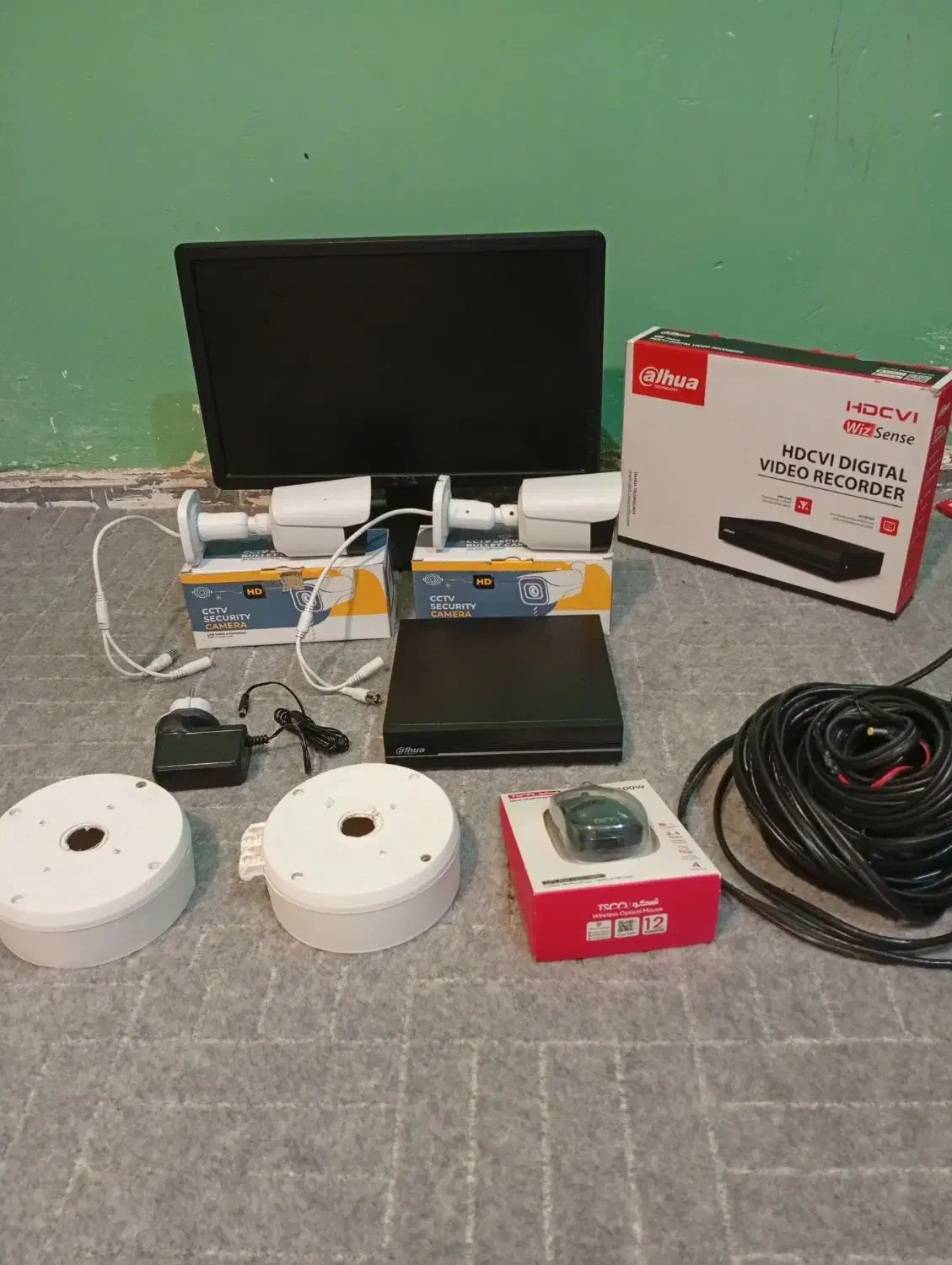 دوربین مداربسته همراه با مودم و مانیتور|دوربین مداربسته|خرمشهر, |دیوار