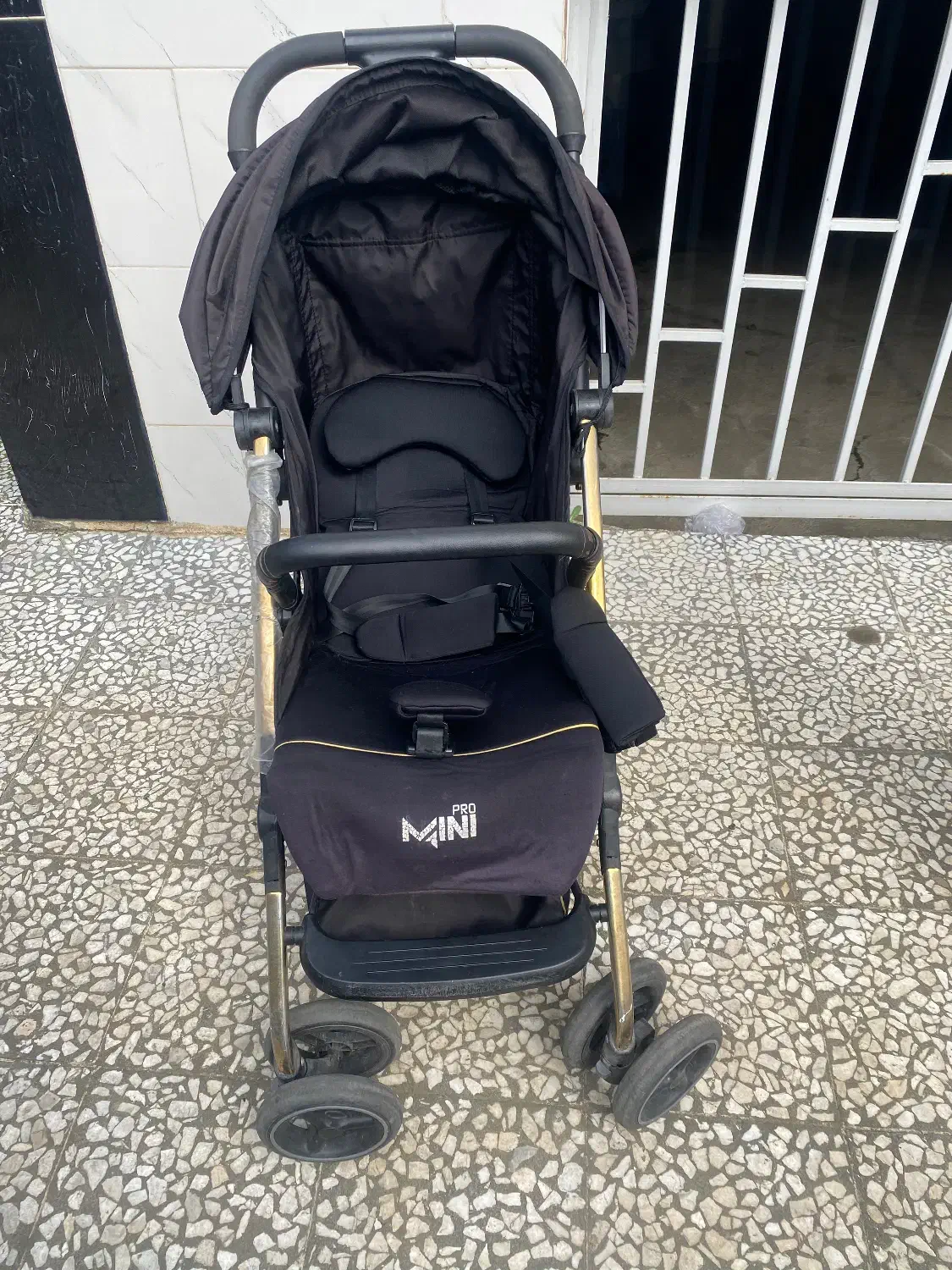 کالسکه|کالسکه و لوازم جانبی|لاهیجان, لیل|دیوار