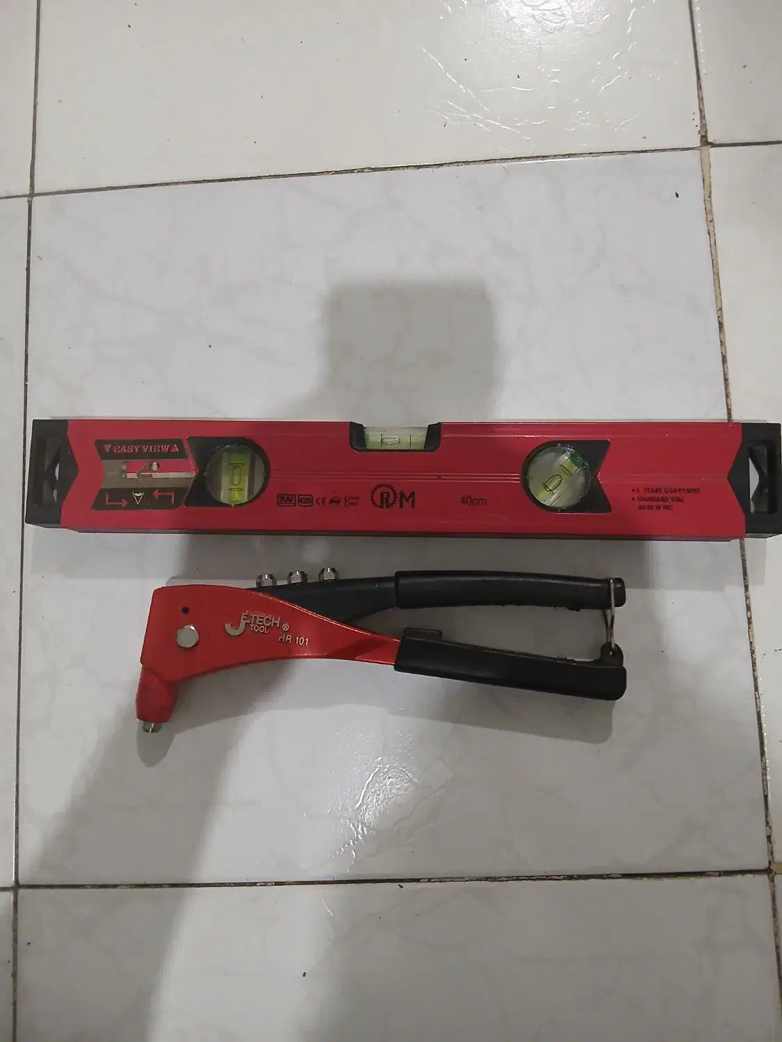 اپرچ دستی مارک جتک و تراز مگنتی ۴۰ سانتی|ابزارآلات|کرج, حیدرآباد|دیوار