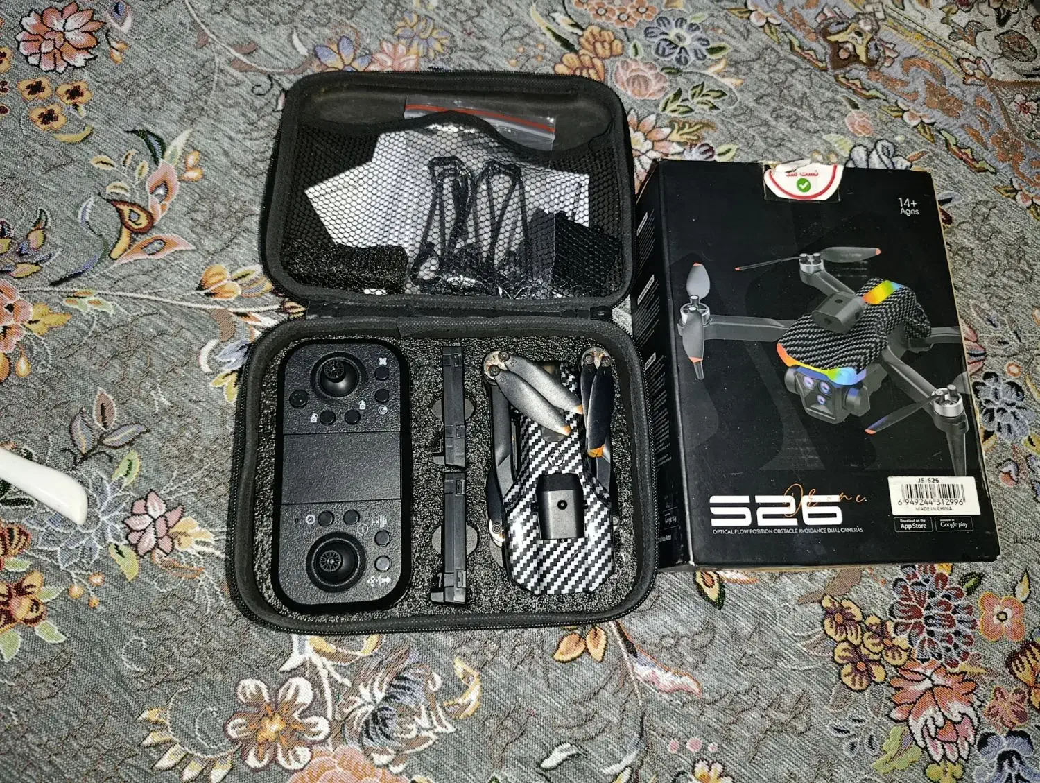 هلی شات دوربین دار|دوربین عکاسی و فیلم‌برداری|شیراز, گل سرخ|دیوار