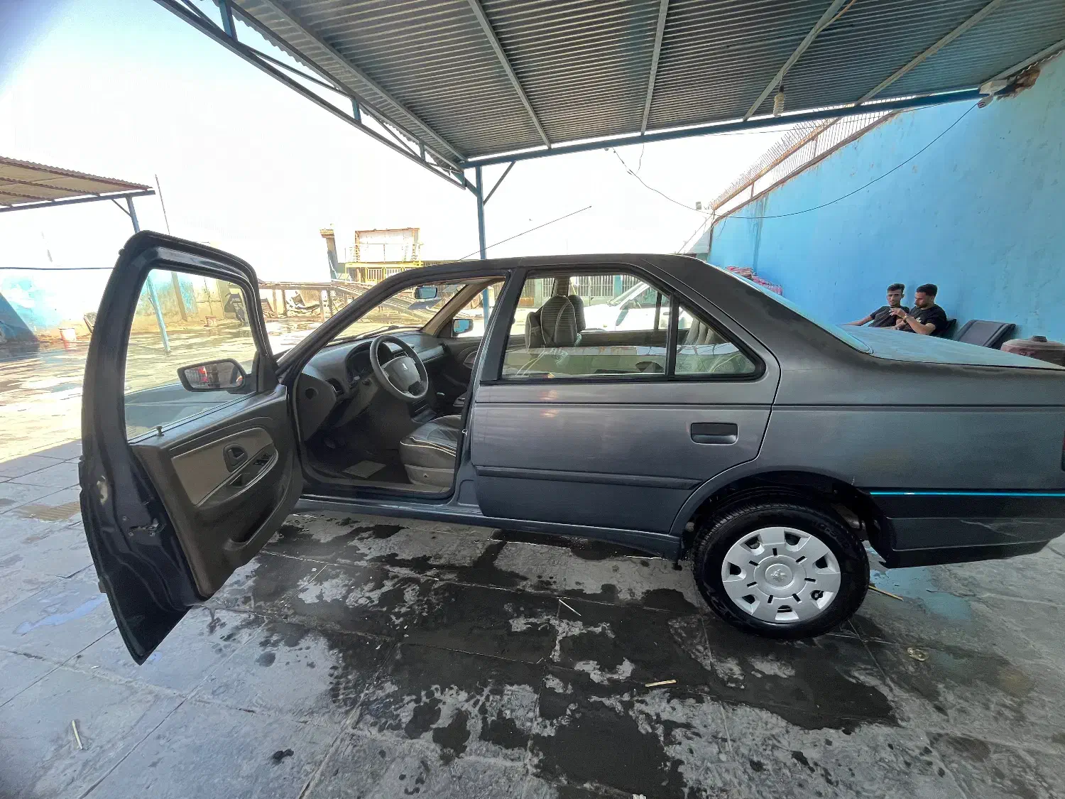 پژو۴۰۵ مدل۹۸ glx|خودرو سواری و وانت|اصفهان, هزارجریب|دیوار