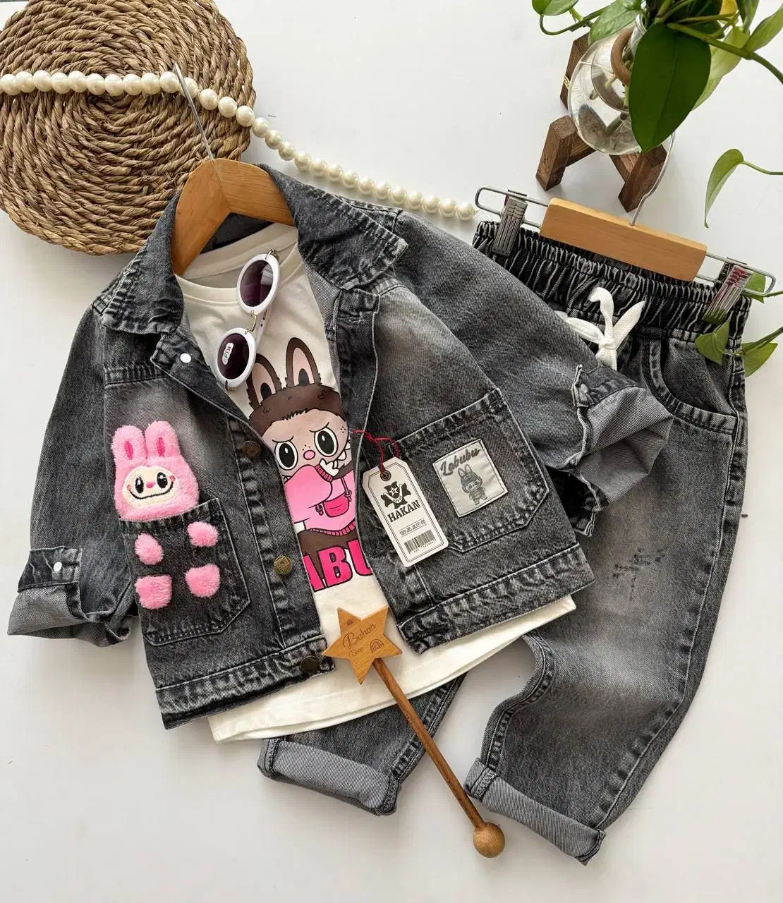 ست بچگانه عیدانه|کفش و لباس بچه|تهران, منیریه|دیوار