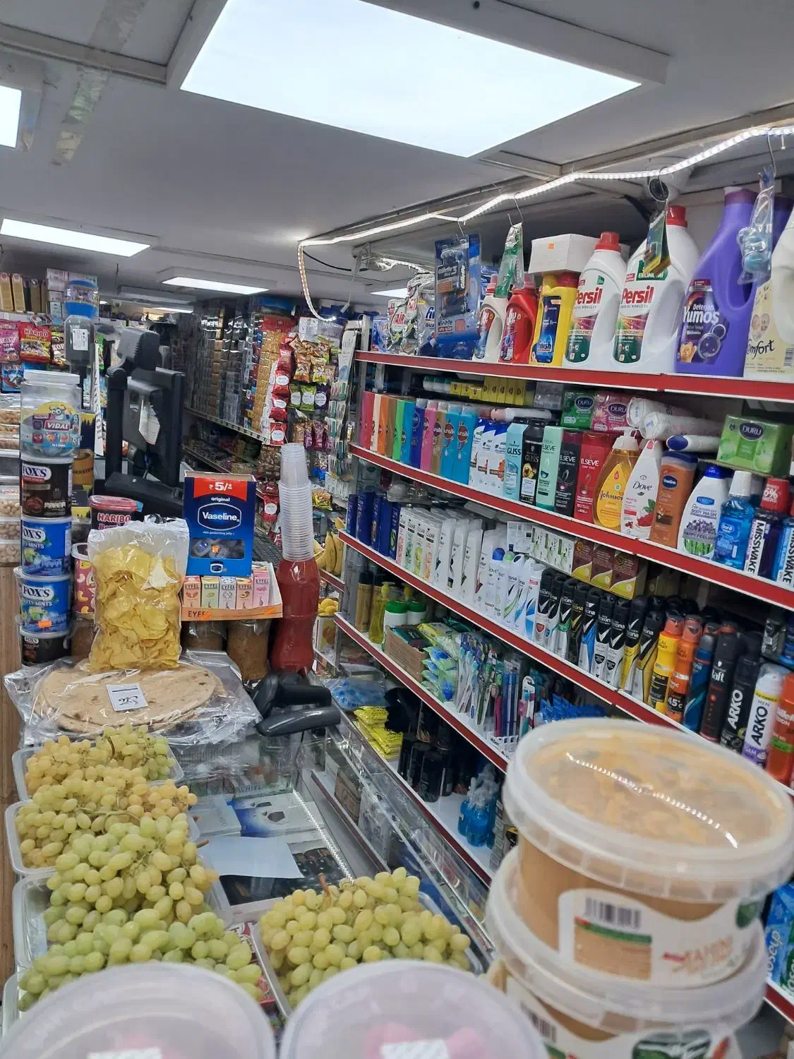 کارگروارد جهت سوپرمارکت|استخدام خدمات فروشگاه و رستوران|تهران, شهرک مخابرات|دیوار