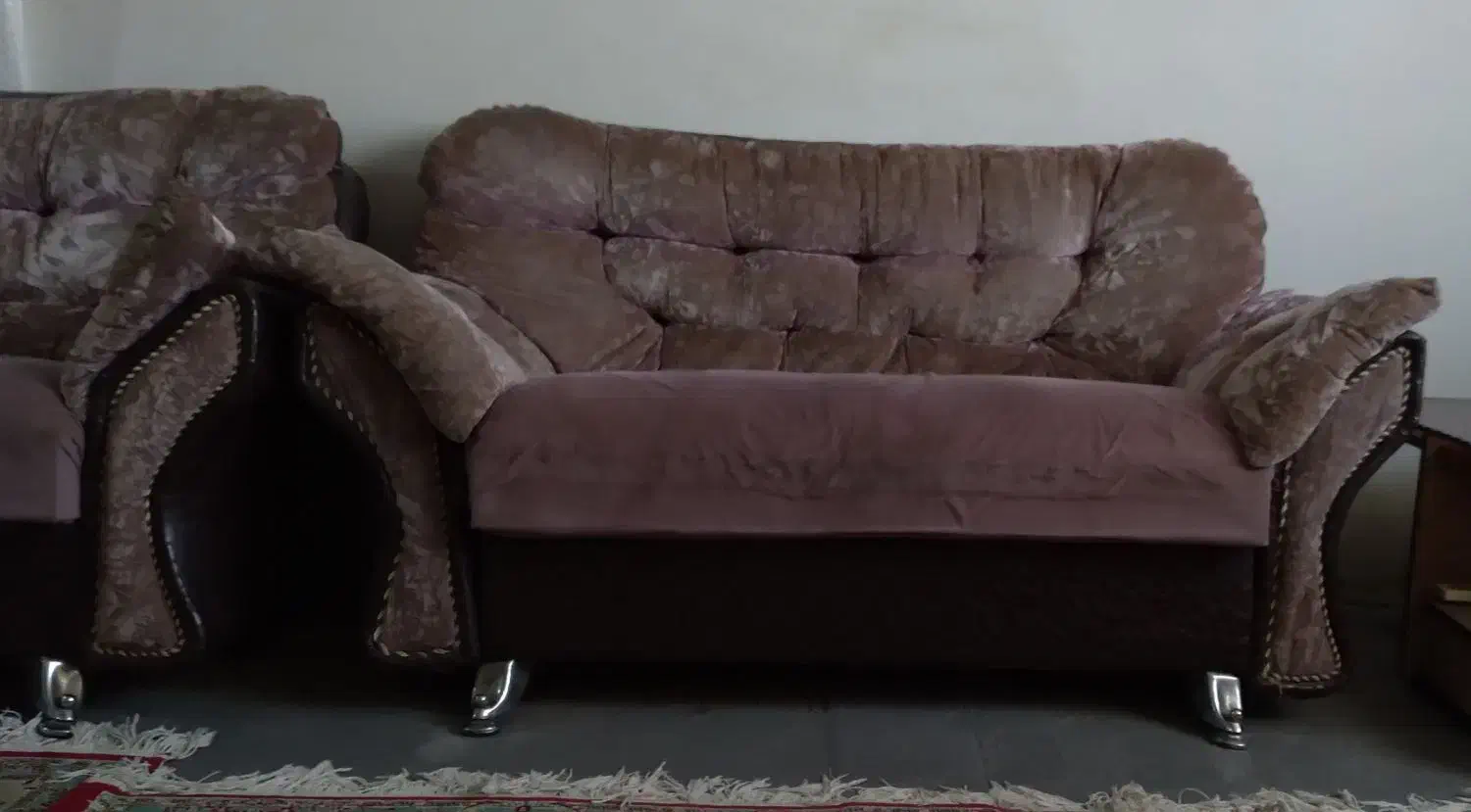 مبل ۷ نفره|مبلمان خانگی و میز عسلی|لشت نشا, |دیوار