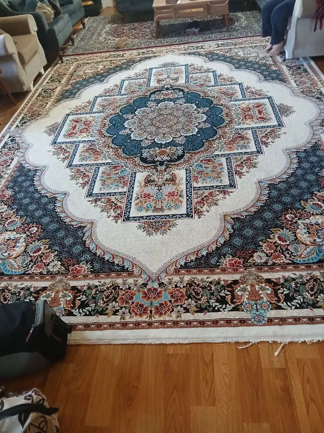 فرش 12 متری|فرش|لاهیجان, یحی آباد|دیوار