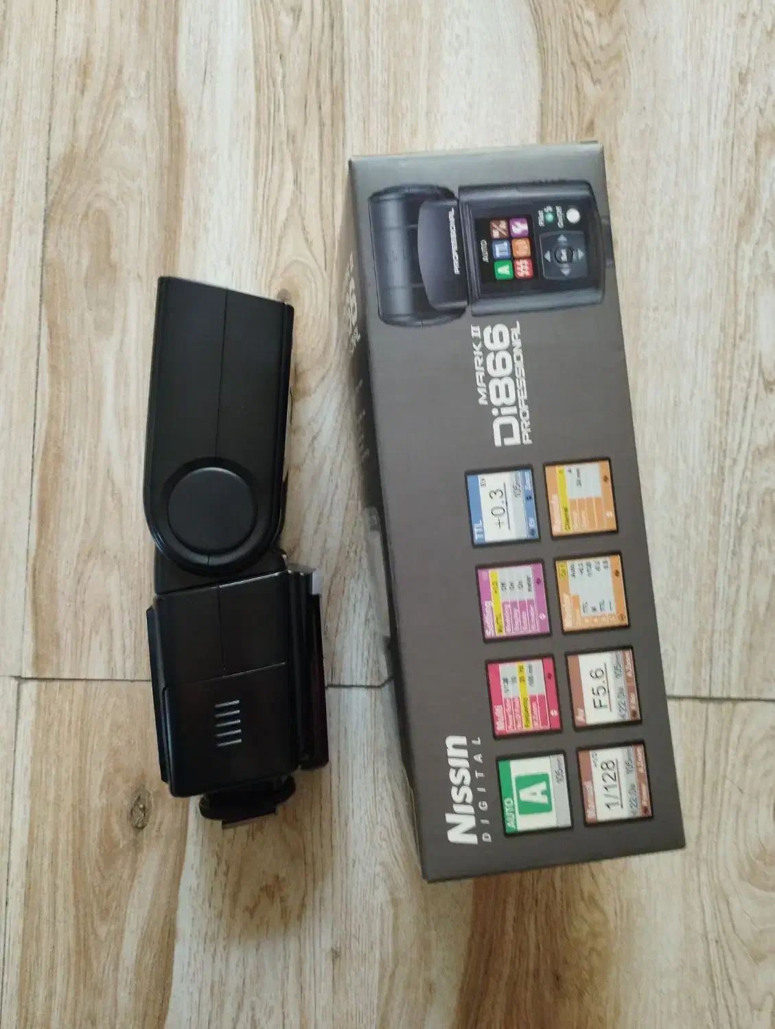 فلش دوربین عکاسی|دوربین عکاسی و فیلمبرداری|تبریز, |دیوار