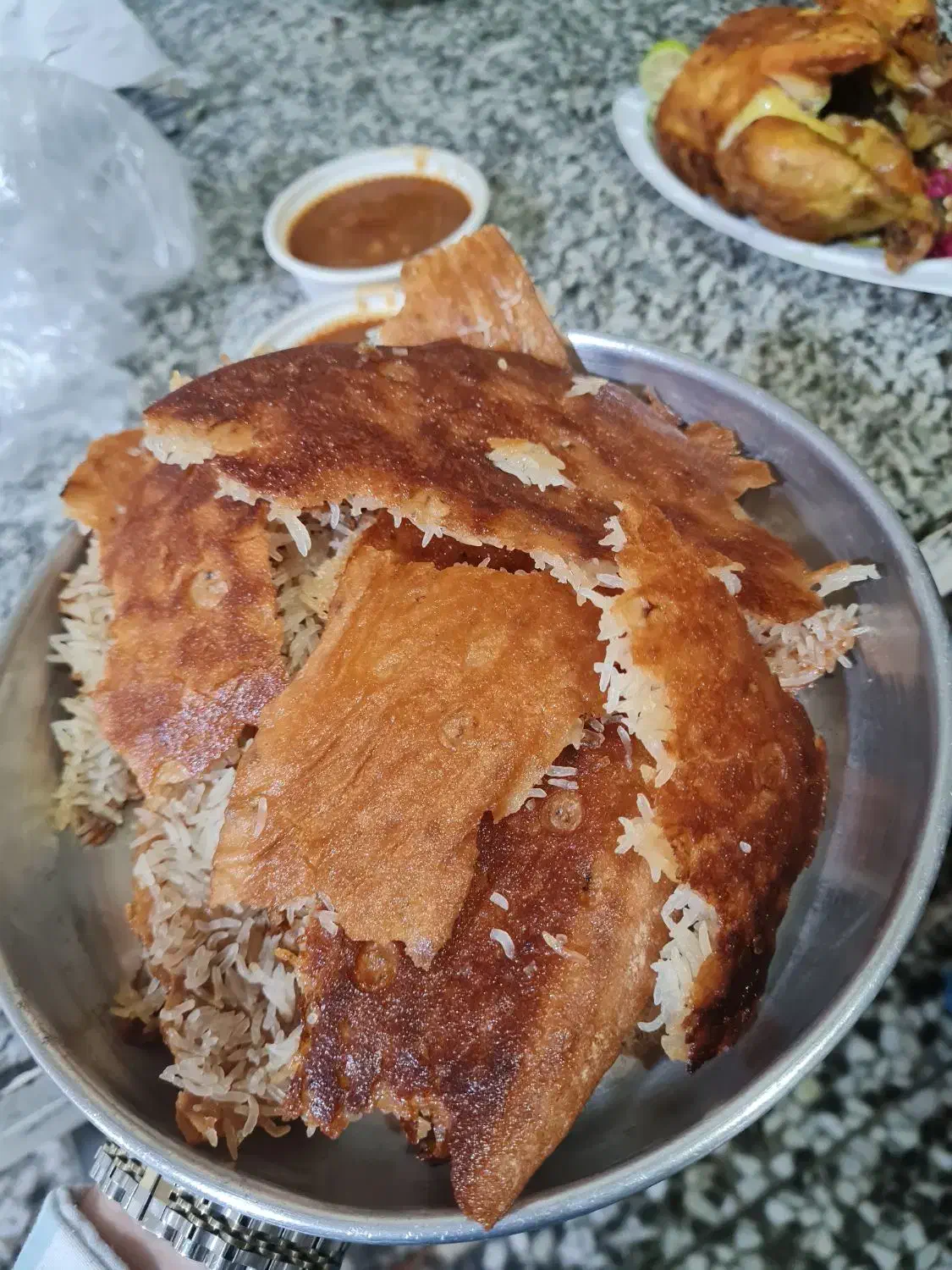 نیروکار آشپزخانه|استخدام خدمات فروشگاه و رستوران|برازجان, |دیوار