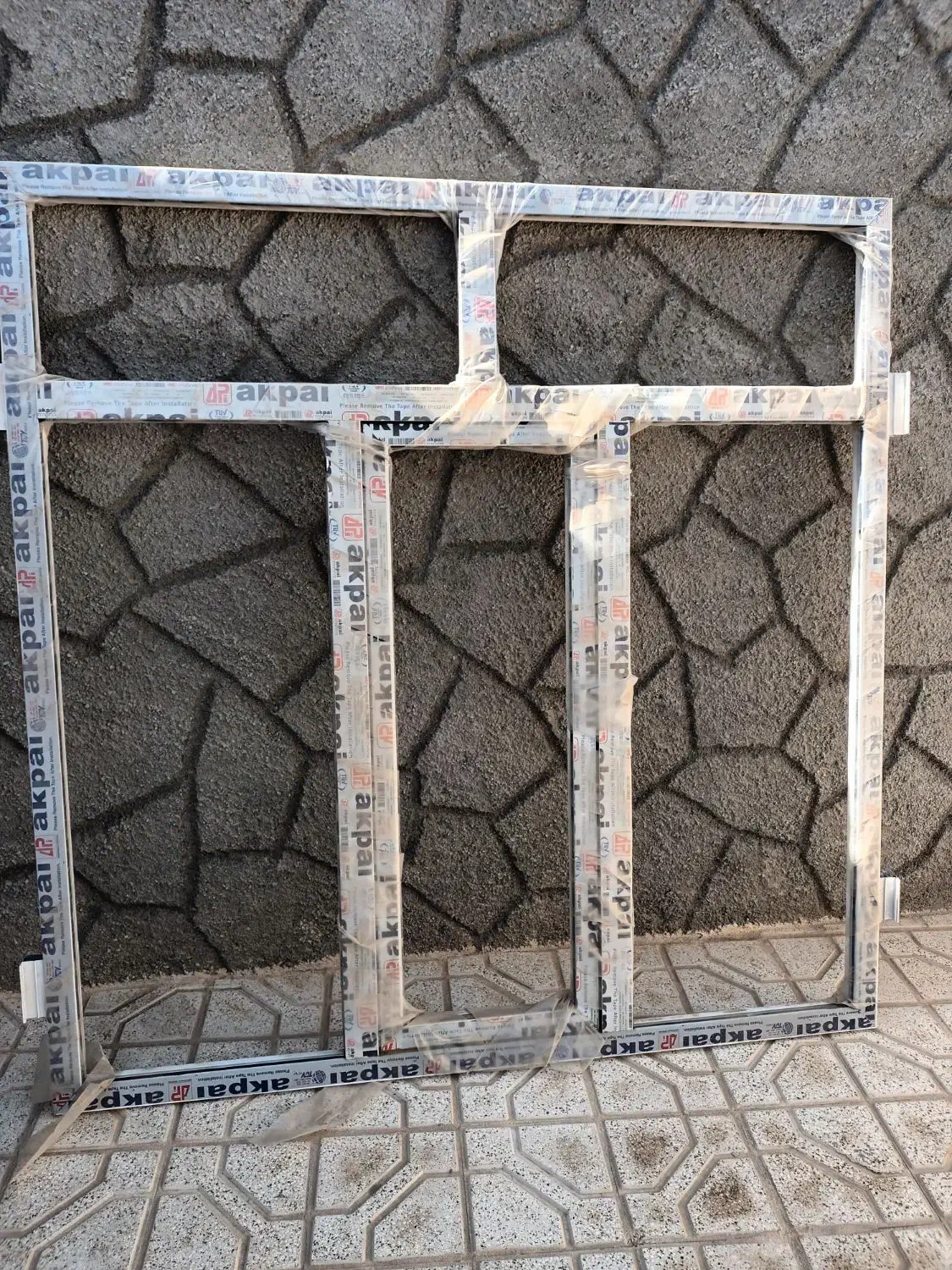 پنجره آلمینیوم|مصالح و تجهیزات ساختمان|مشهد, شهرک ابوذر|دیوار