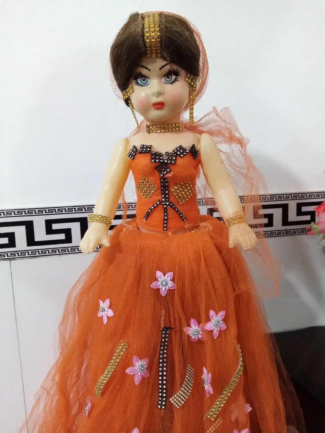 عروسک|اسباب‌بازی بچه|همدان, |دیوار