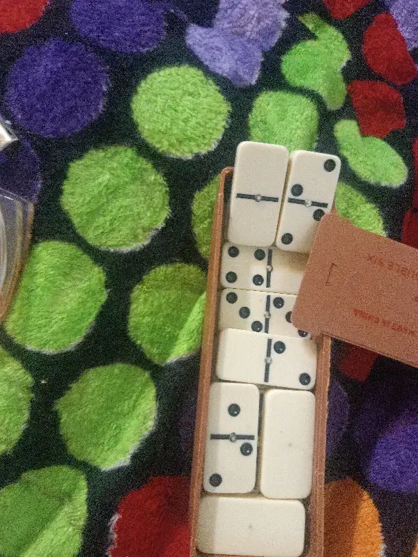 مهره بازی دومینو|اسباب‌‌بازی|کیش, |دیوار