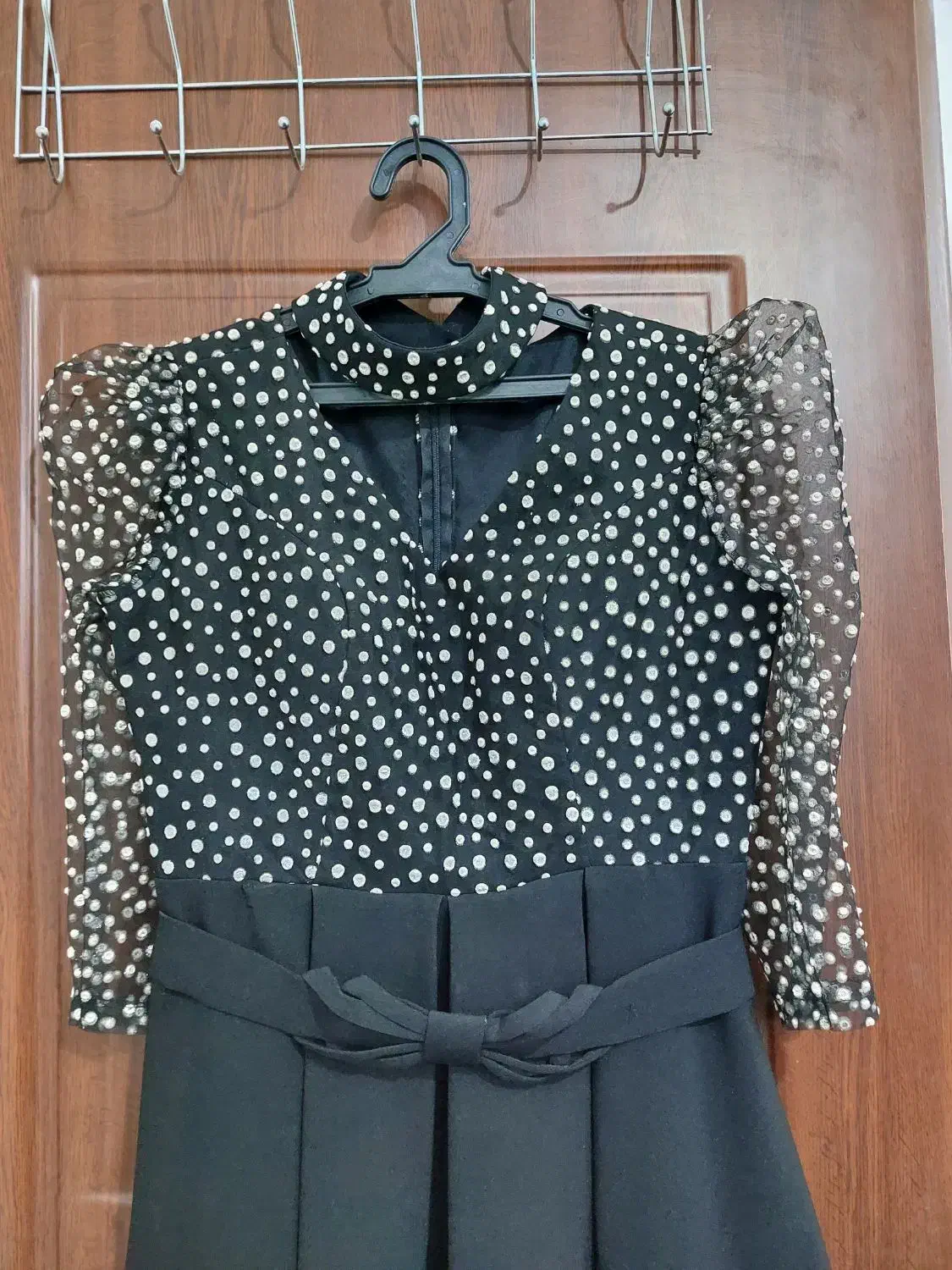 لباس مجلسی|لباس|آران و بیدگل, |دیوار