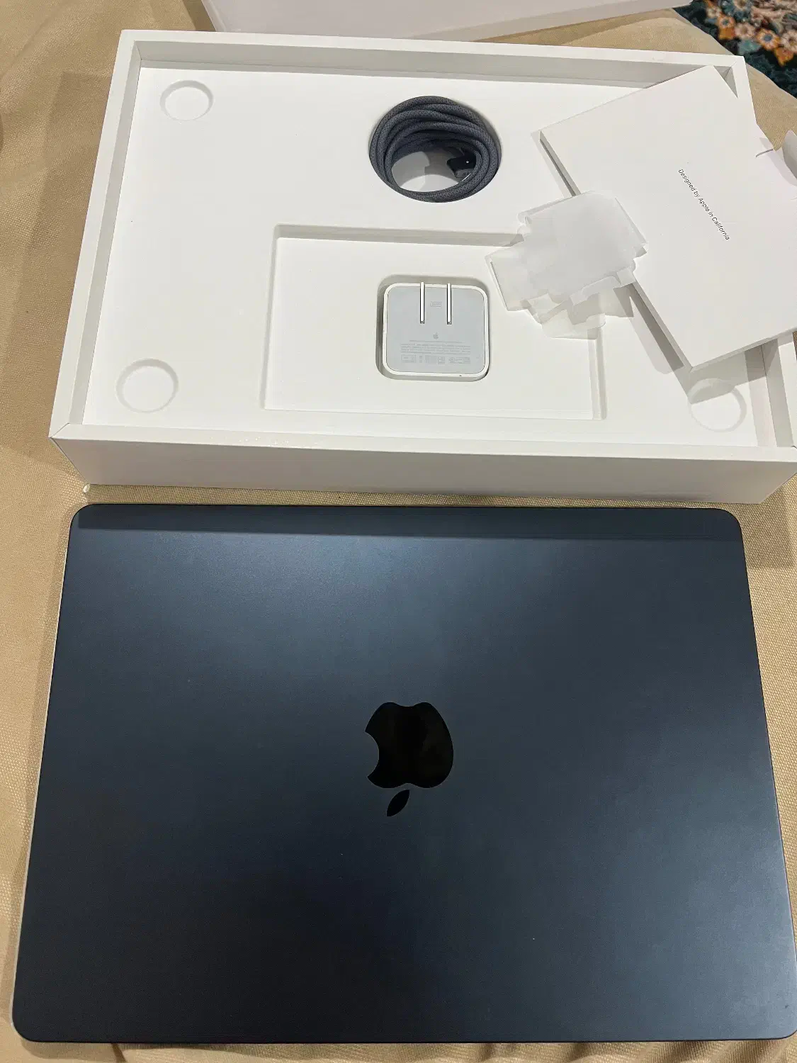 مک بوک mac book ایر Air M4|رایانه همراه|شیراز, پشم شیشه|دیوار