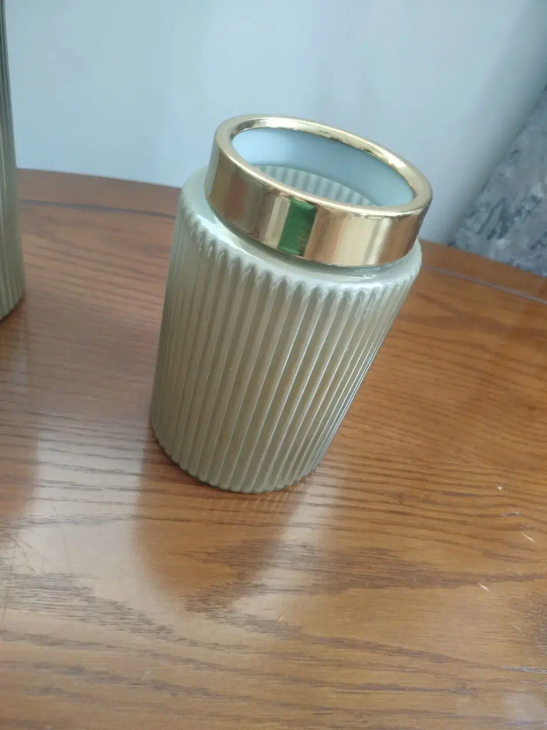 دو عدد گلدان|صنایع دستی و سایر لوازم تزئینی|بابلسر, |دیوار