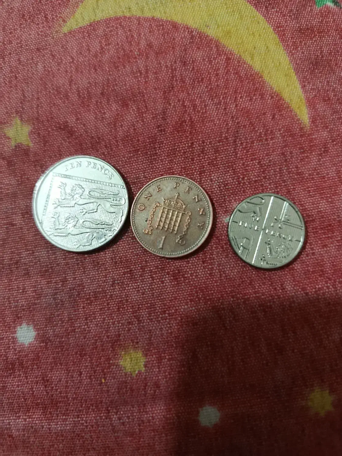 سکه ۱۰ و ۵ و ۱ پنی انگلیس|کلکسیون سکه، تمبر، اسکناس|کرج, حصارک بالا|دیوار