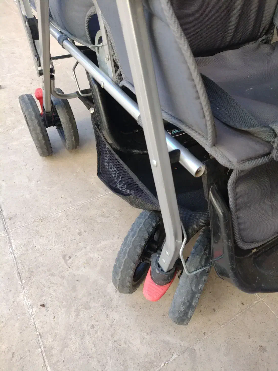 کالاسکه بچه در حد نو|کالسکه و لوازم جانبی|قم, نخودی|دیوار