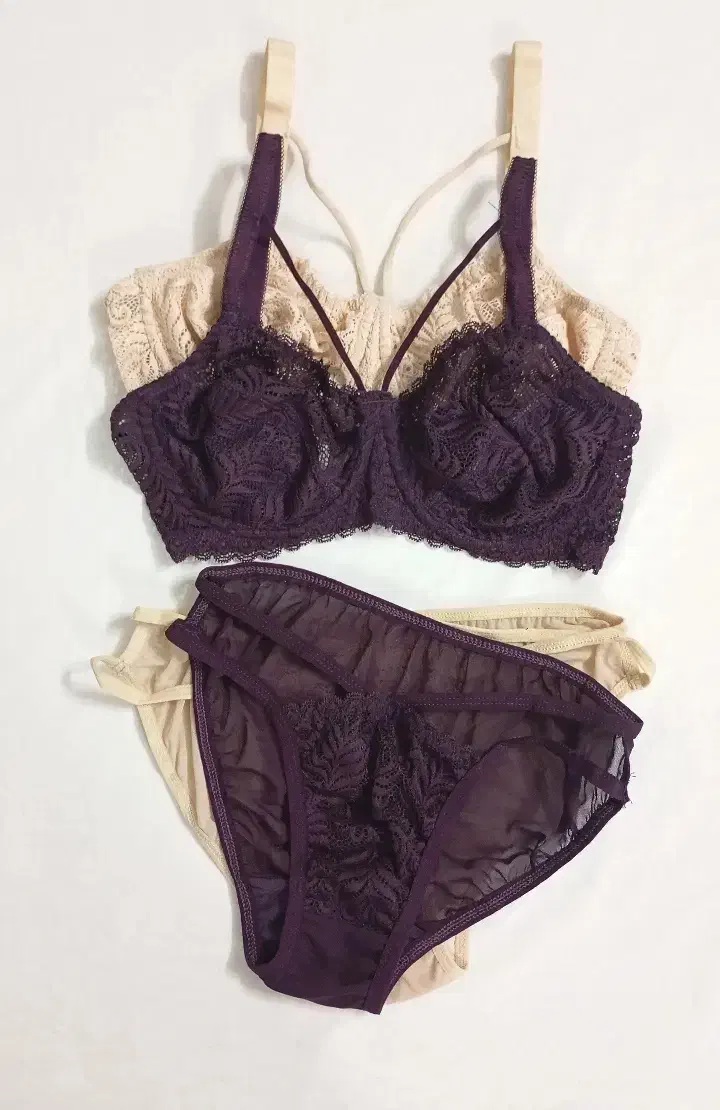 لباس زیر|لباس|قم, شهدا|دیوار