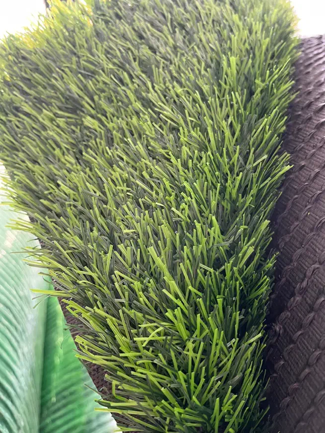 پخش‌چمن مصنوعی تزئینی و فوتبالی|خدمات باغبانی و درختکاری|تهران, عبدل‌آباد|دیوار