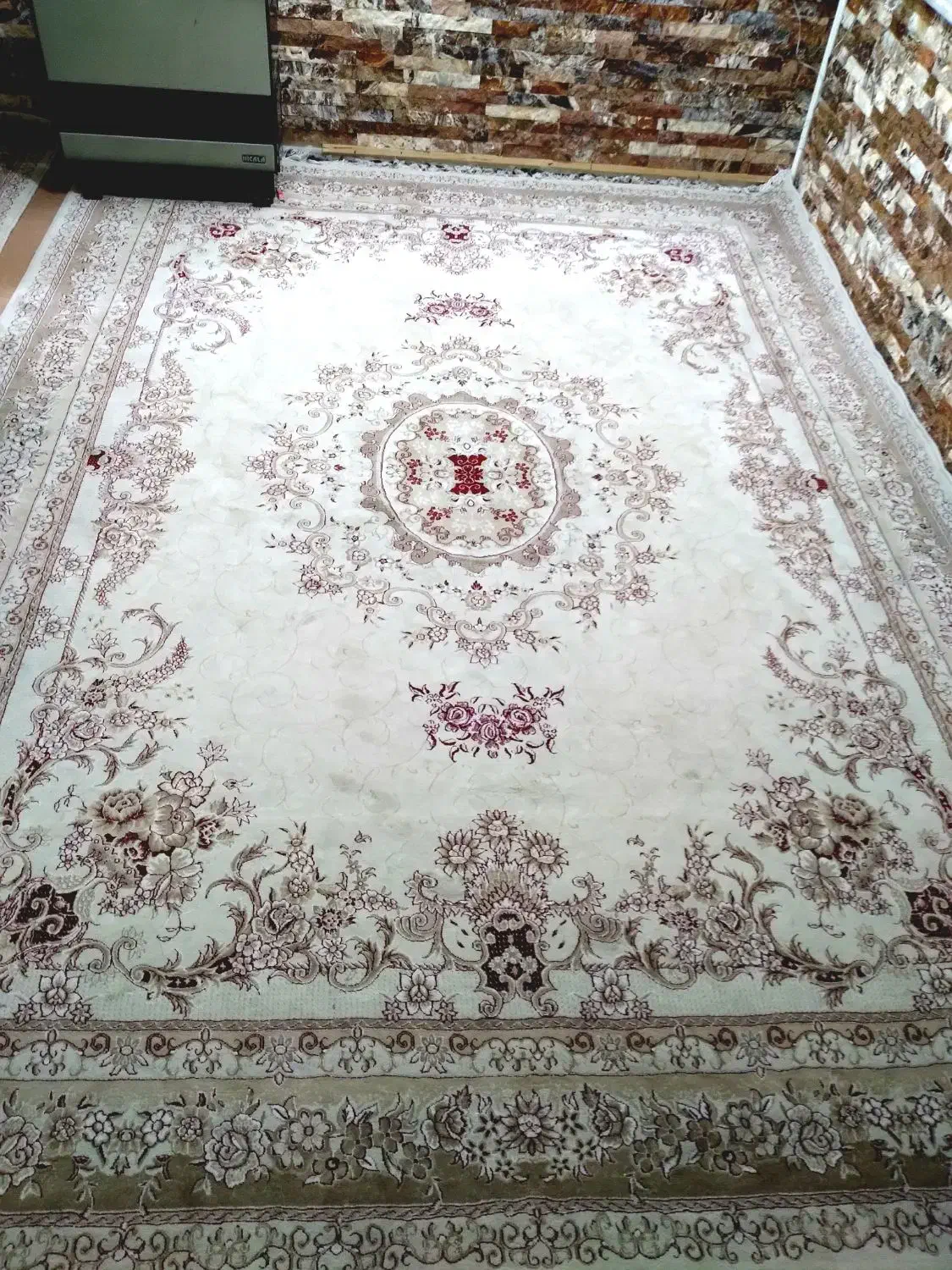 دوتخته فرش ۱۲ متری|فرش|بروجرد, |دیوار