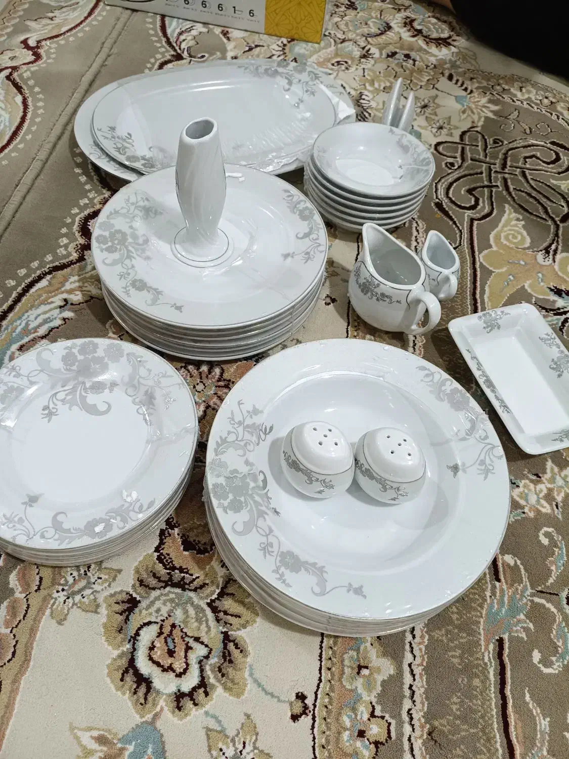 ظروف چینی|ظروف سرو و پذیرایی|قم, شهرک فاطمیه|دیوار