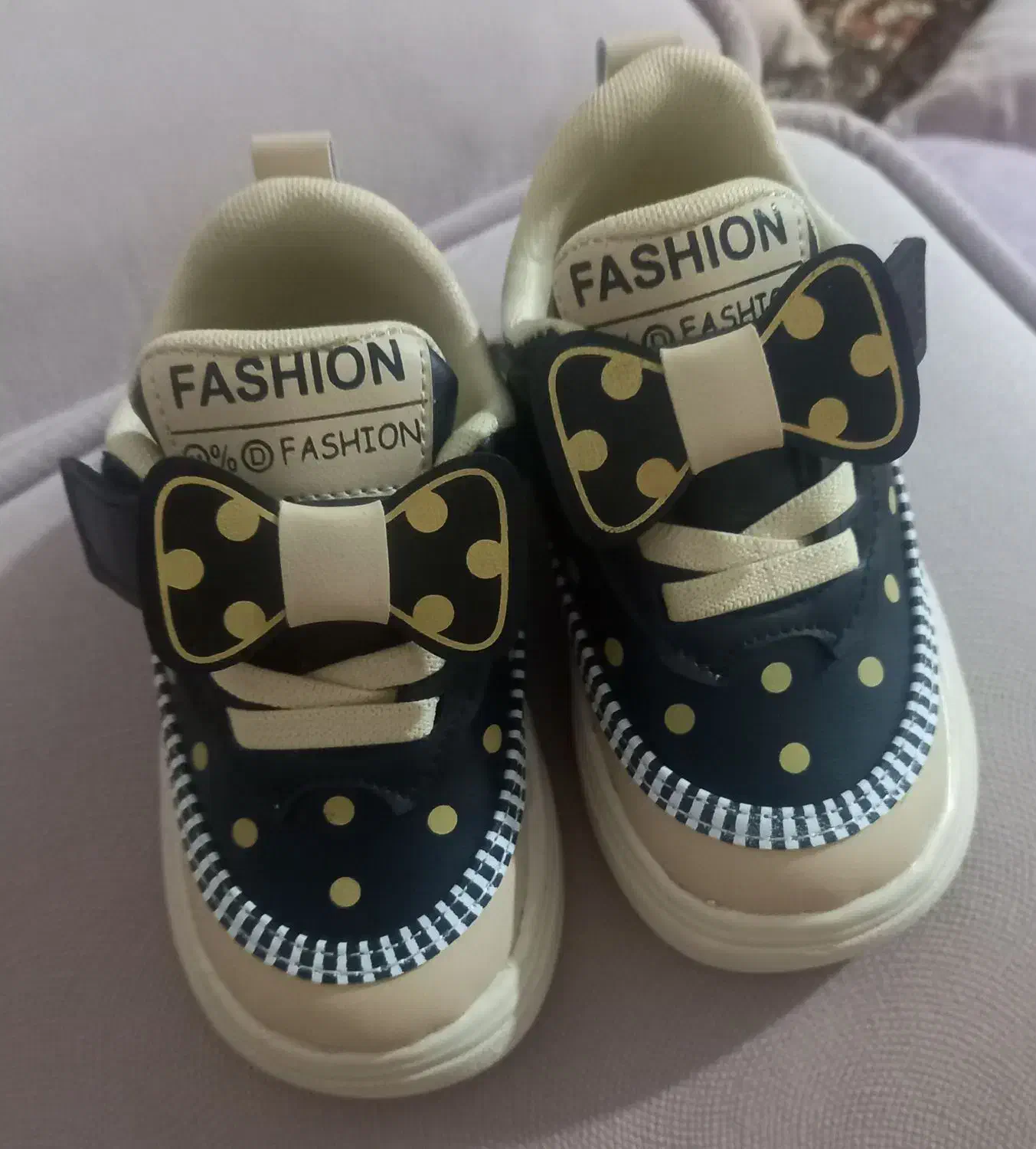 کفش بچه|کفش و لباس بچه|قیدار, |دیوار