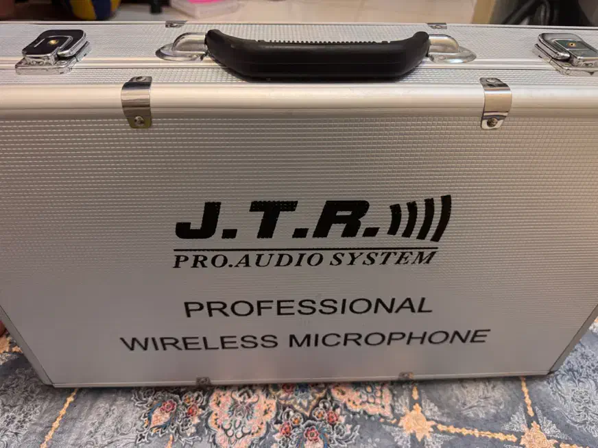 میکروفن بیسیم JTR اصل ۲ کانال - هدمیک و یقه ای UHF|سیستم صوتی خانگی|تهران, شهرک آزادی|دیوار