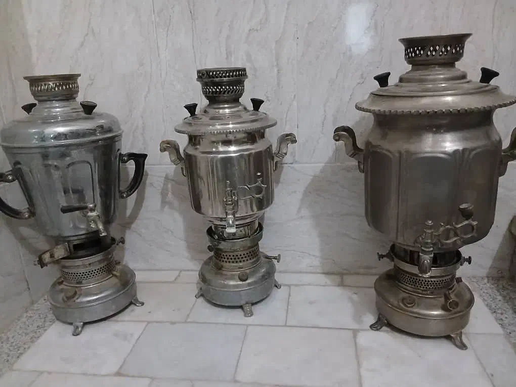 سماور نفتی قدیمی|کلکسیون اشیاء عتیقه|اردکان, |دیوار