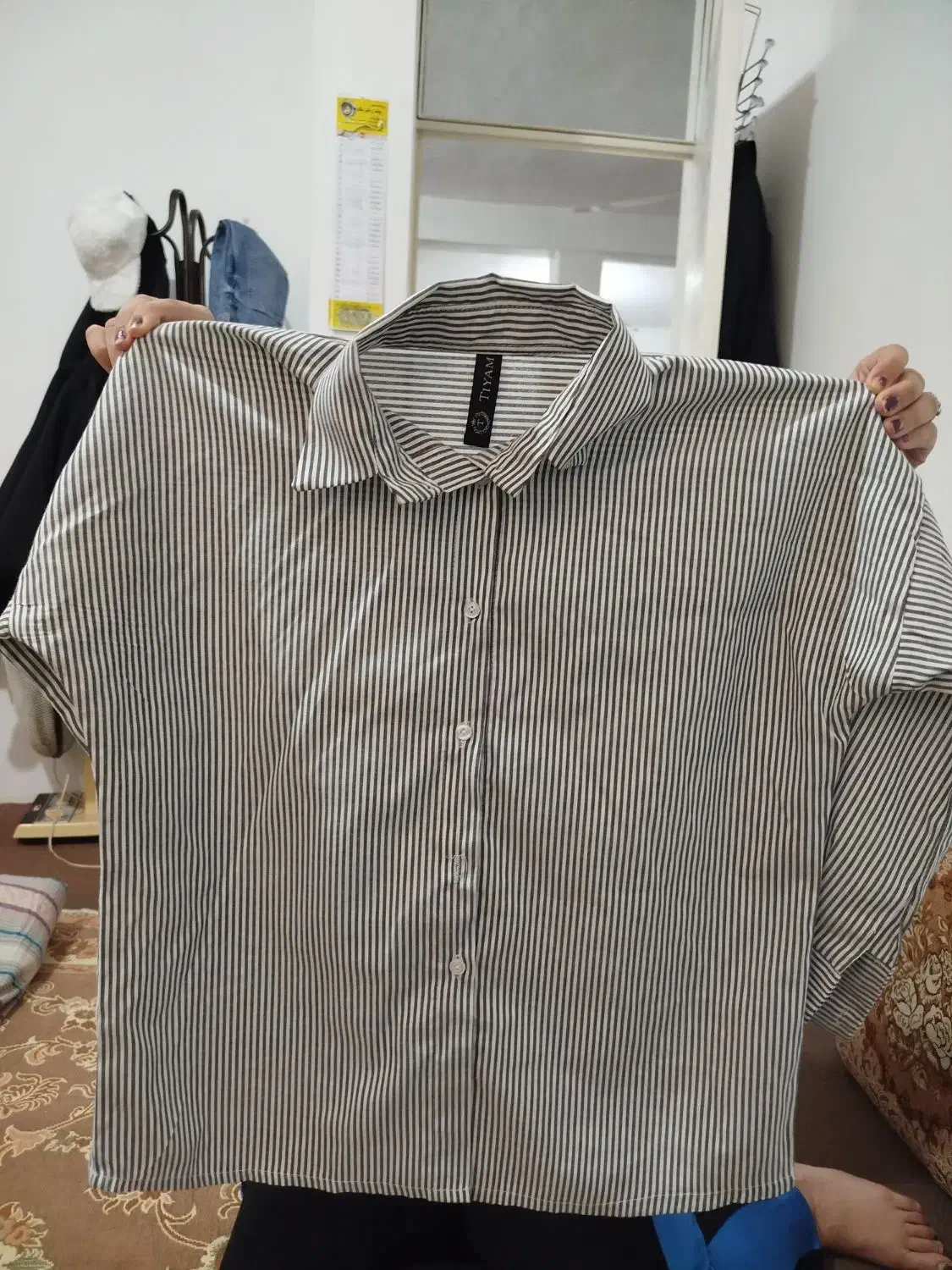 شومیز راه راه مشکی و سفید|لباس|بندر انزلی, انقلاب|دیوار