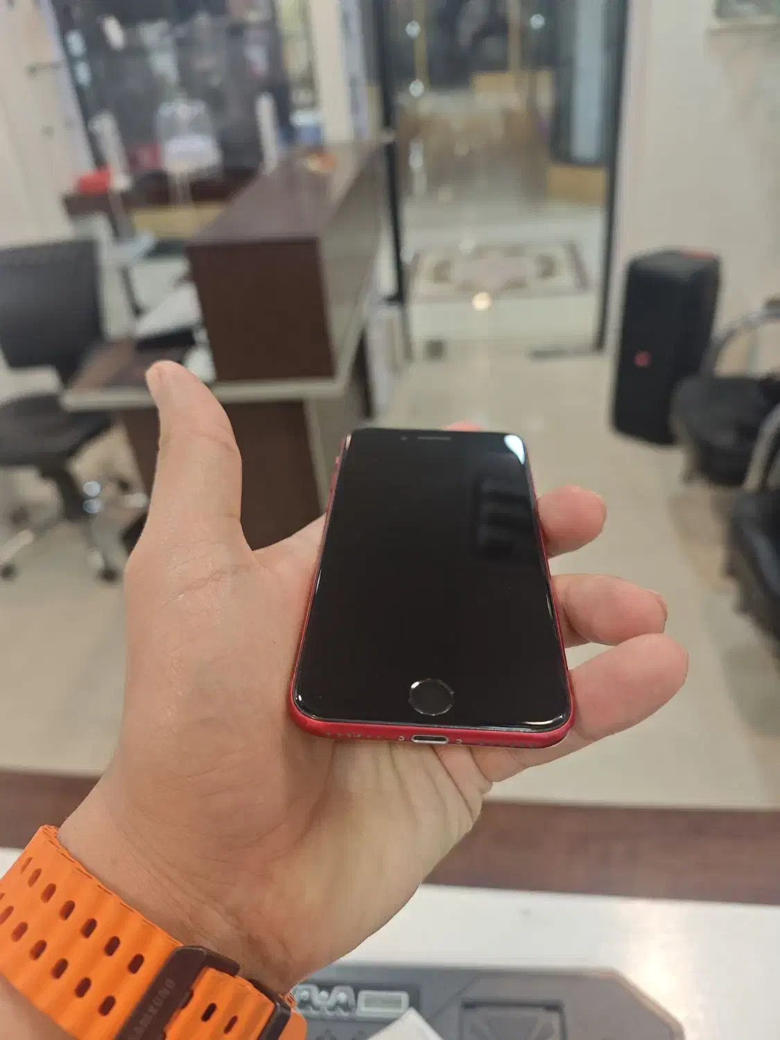 iphone se 2020|موبایل|کرج, گوهردشت|دیوار