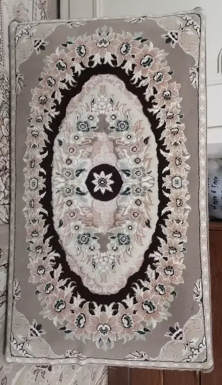 پشتی (۴ عدد)|پشتی|تهران, مهرآباد جنوبی|دیوار