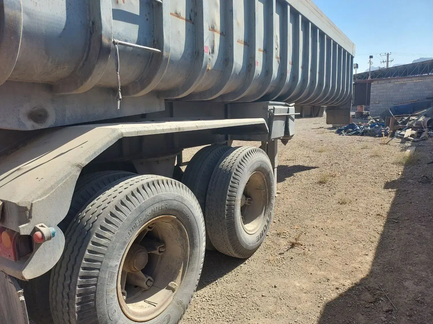 تریلر،تریلی کمپرس،کمپرسی اجاره ای|قطعات یدکی و لوازم جانبی|شهرضا, |دیوار