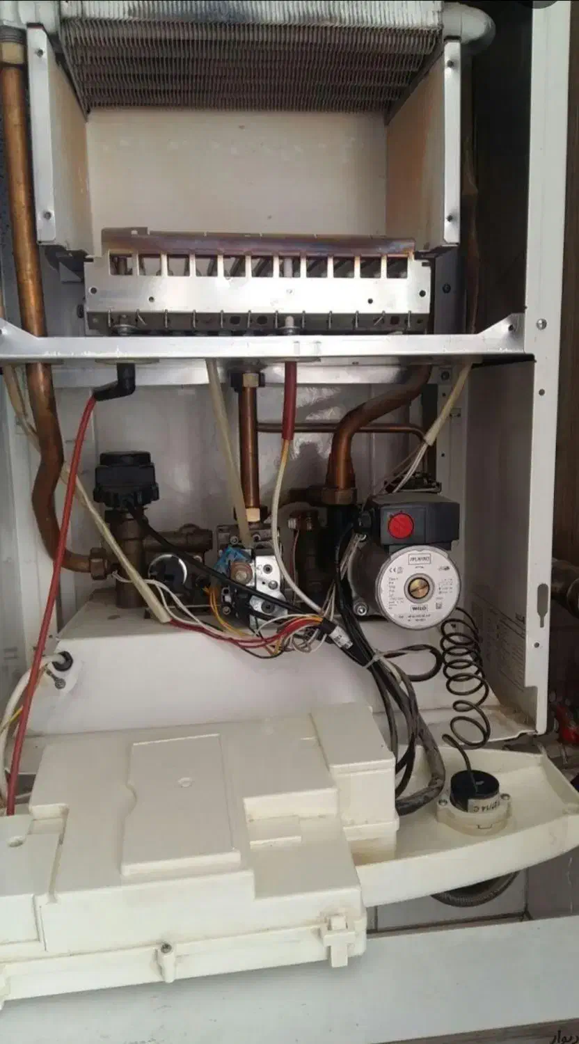 تعمیر و سرویس انواع پکیج دیواری|خدمات پیشه و مهارت|کرمانشاه, |دیوار