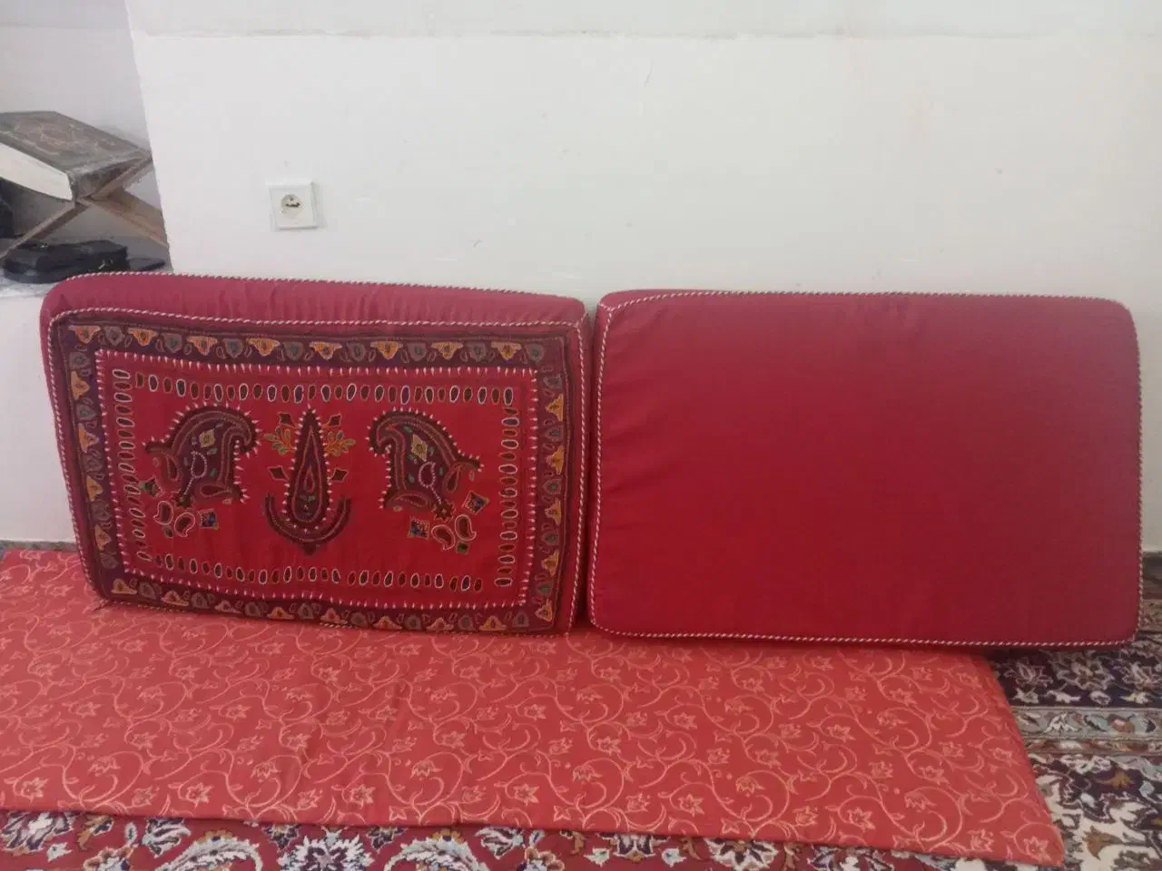 پشتی پته خیلی سالم وتمیز|پشتی|رفسنجان, |دیوار