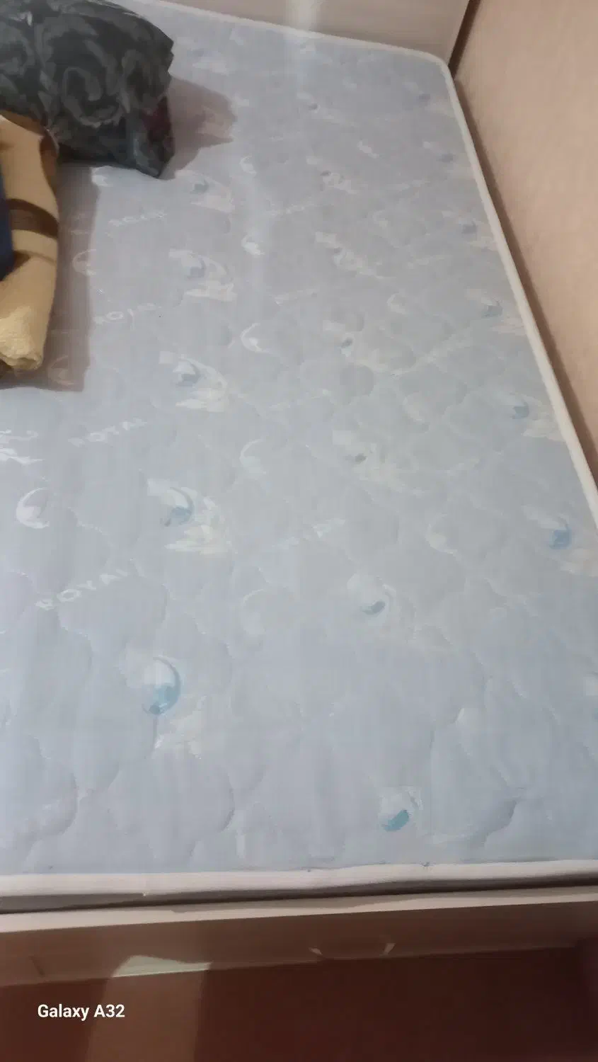 تشک دو نفره در حد نو|تشک تختخواب|اردبیل, |دیوار