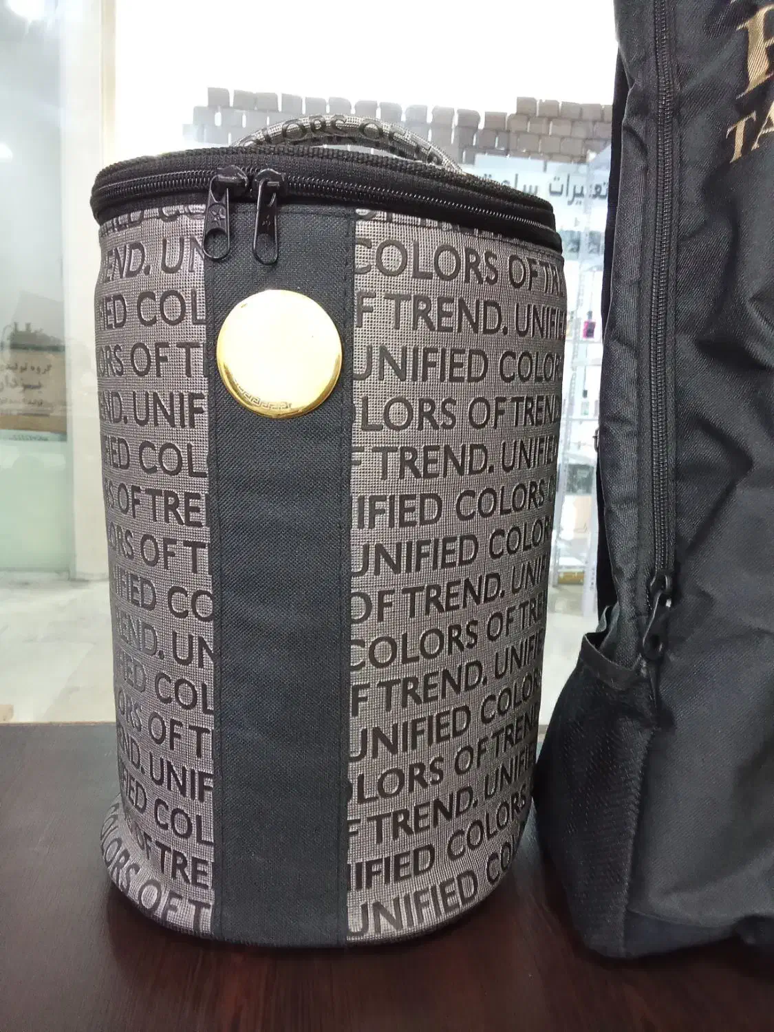 قلیون به همراه کیف|کلکسیون و سرگرمی|فردیس, منظریه|دیوار